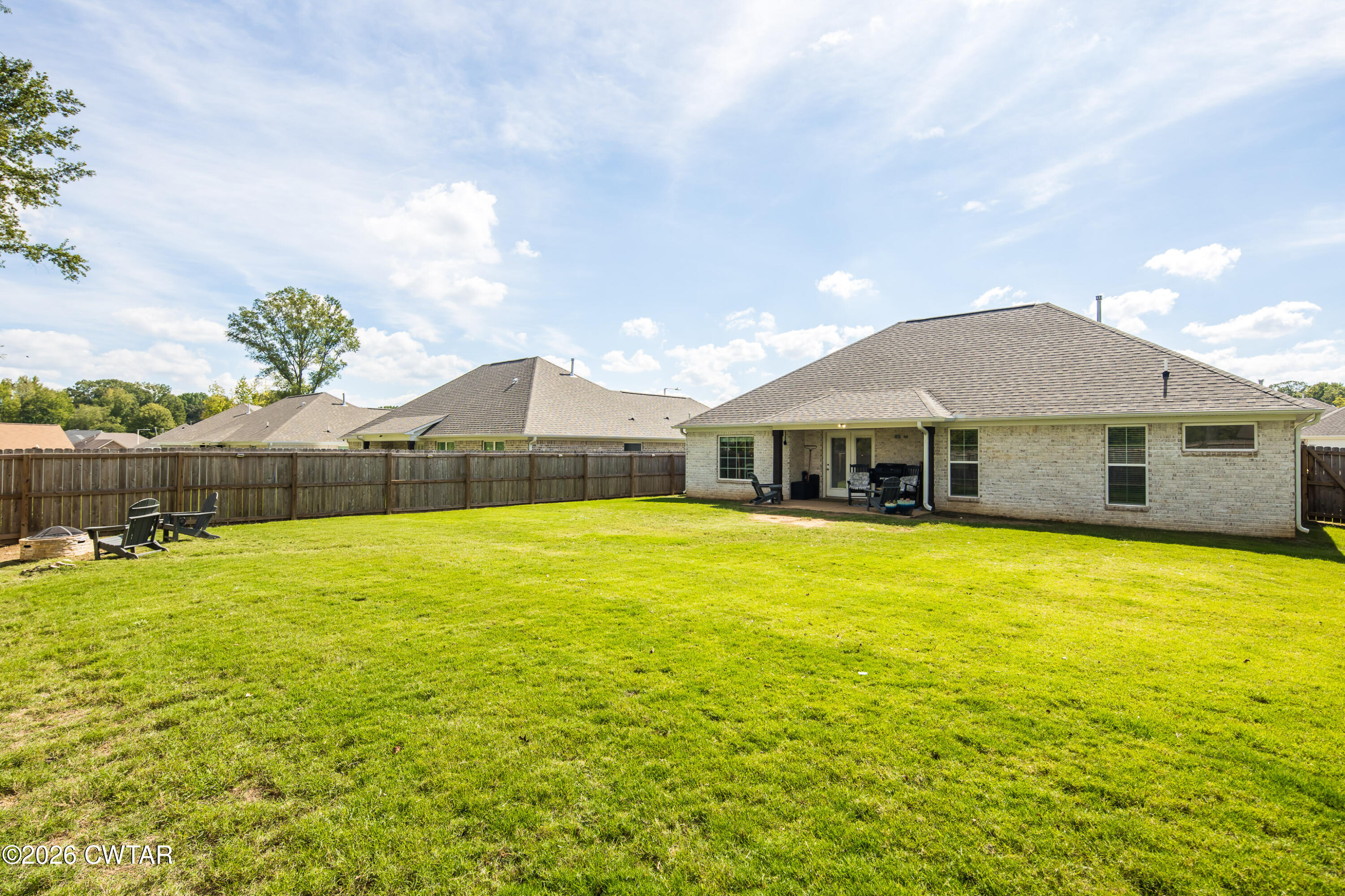 60 Golden Brooke Drive