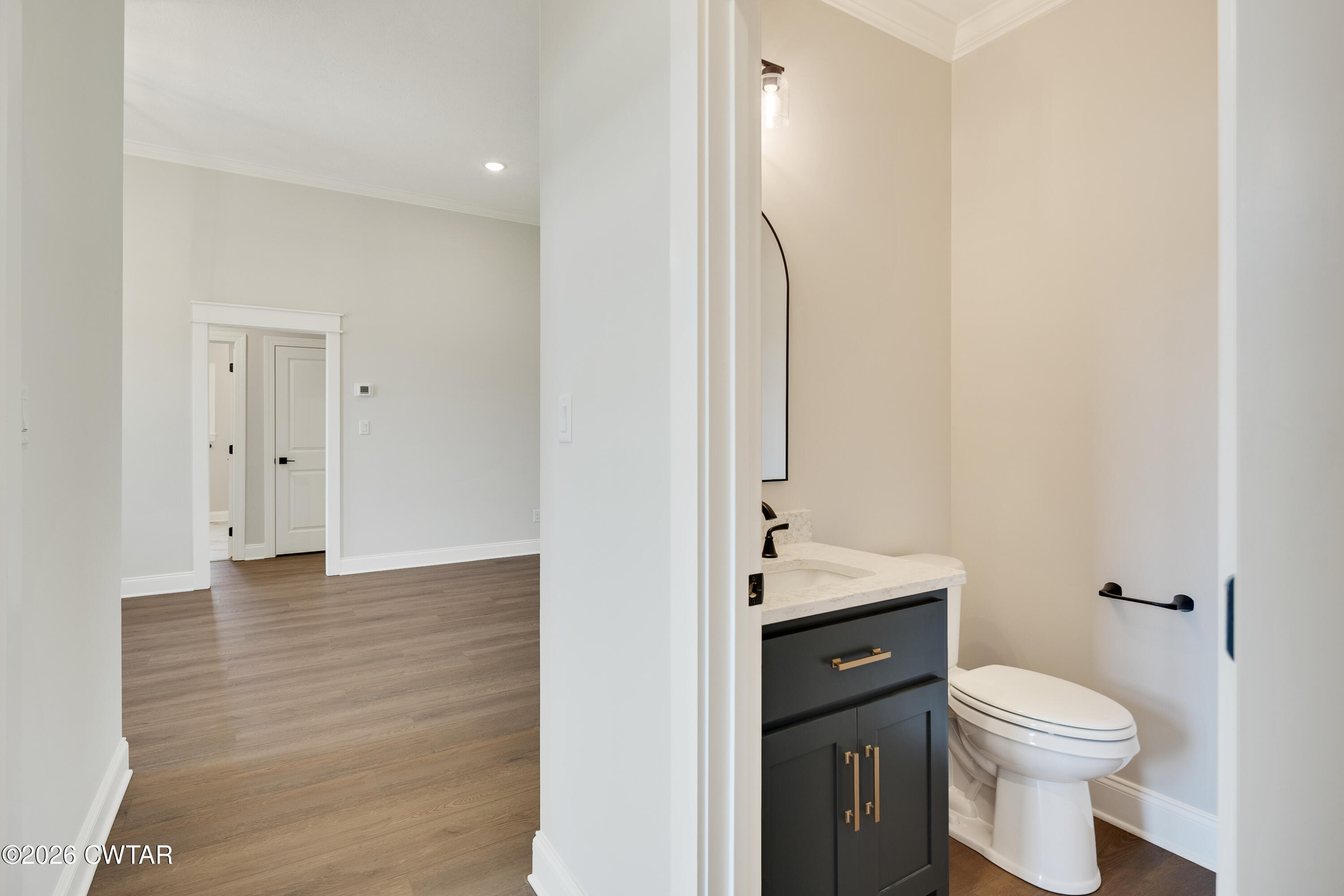 141 Roxbury Drive
