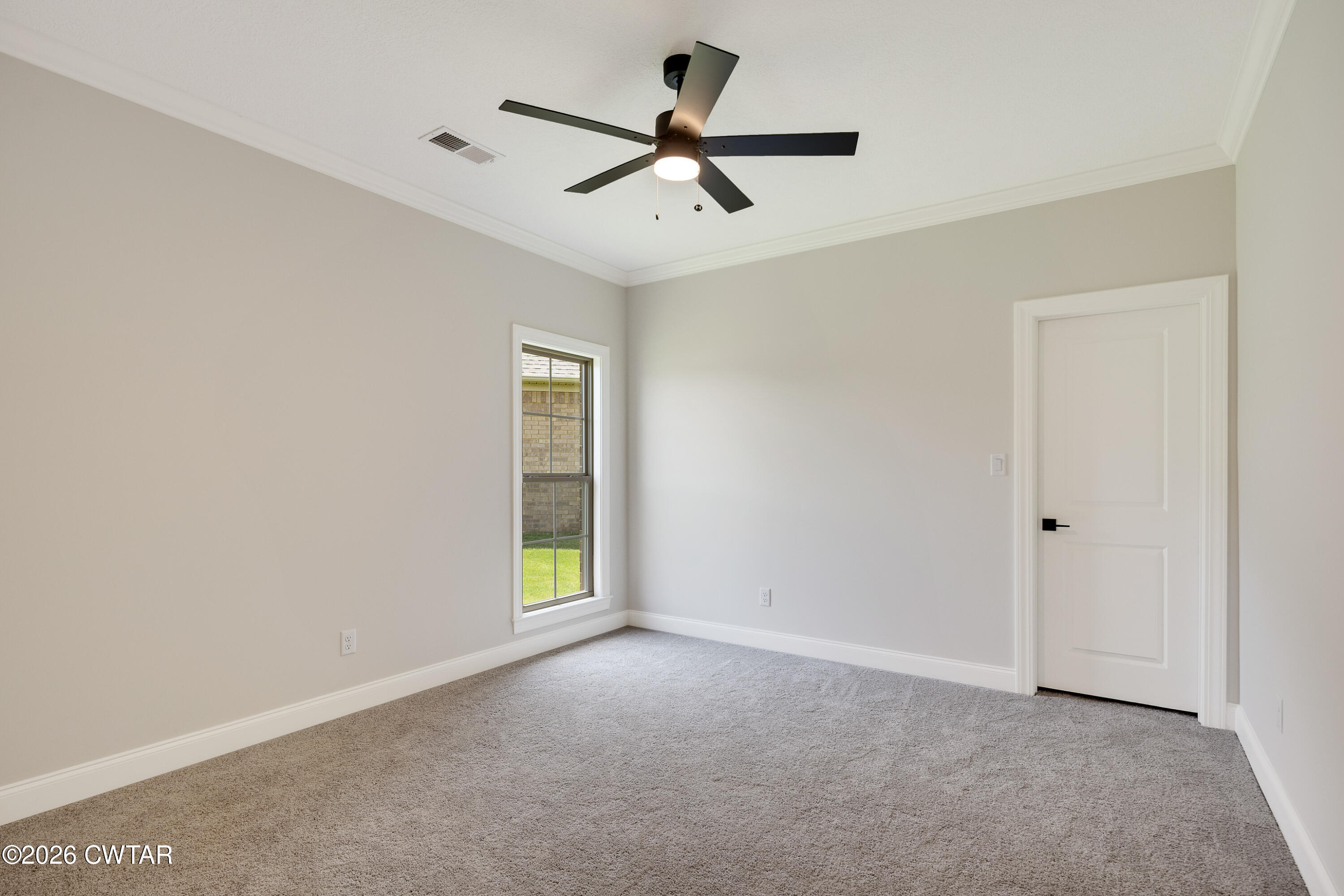 141 Roxbury Drive