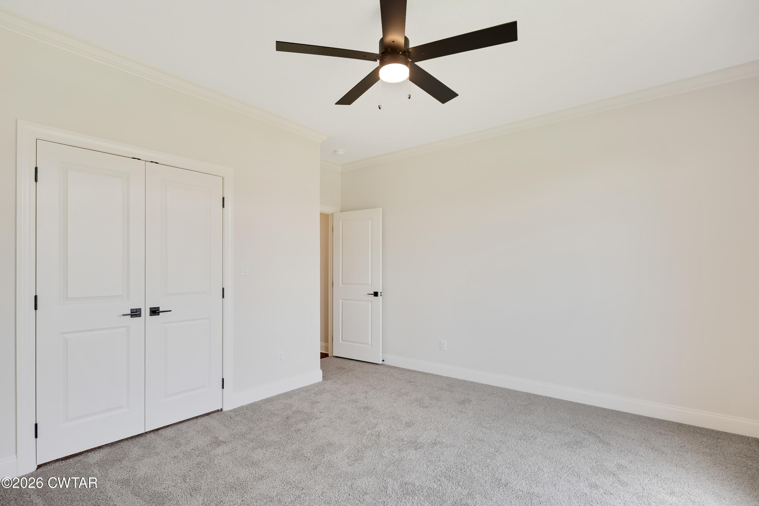 141 Roxbury Drive