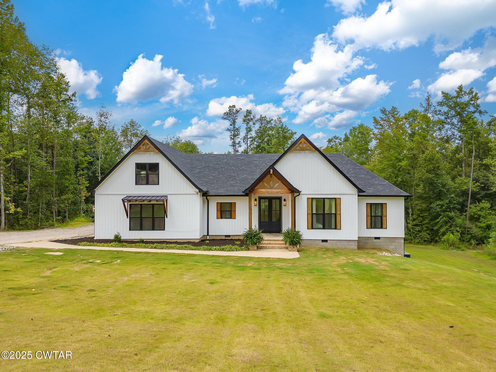 325 Forrest Hill Road