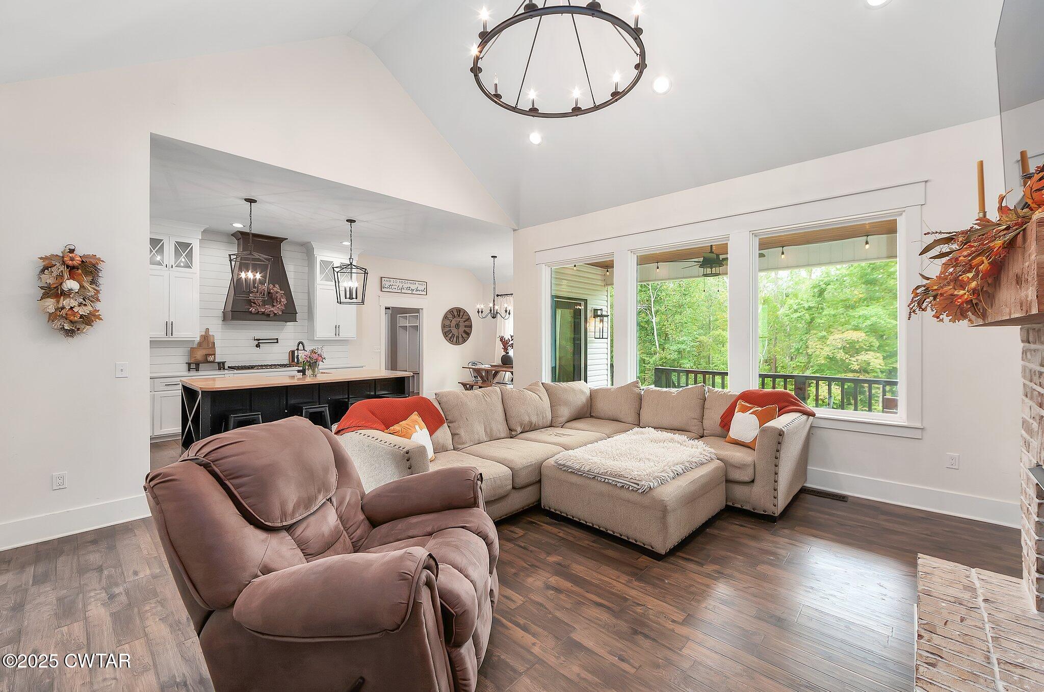 325 Forrest Hill Road