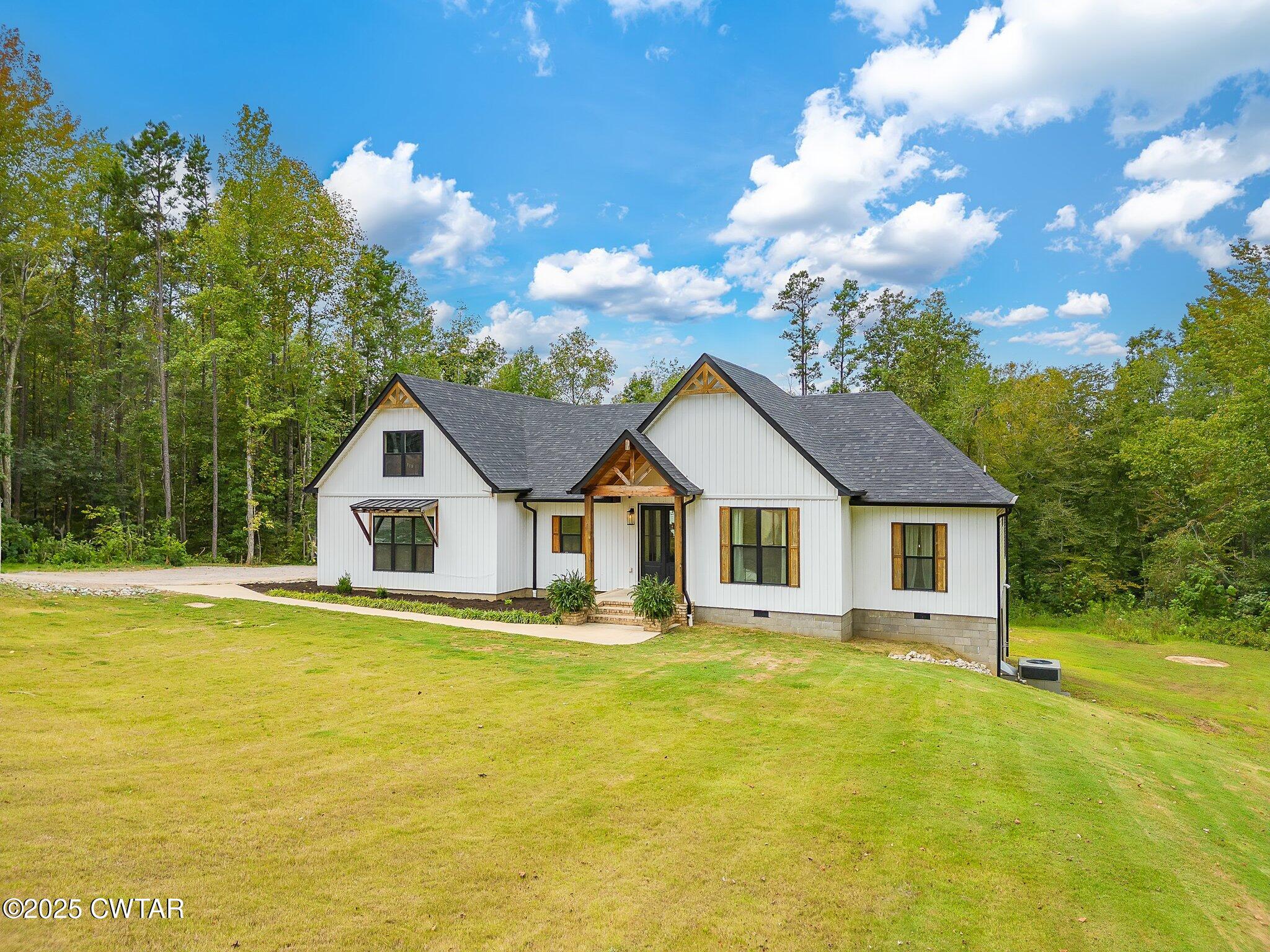 325 Forrest Hill Road