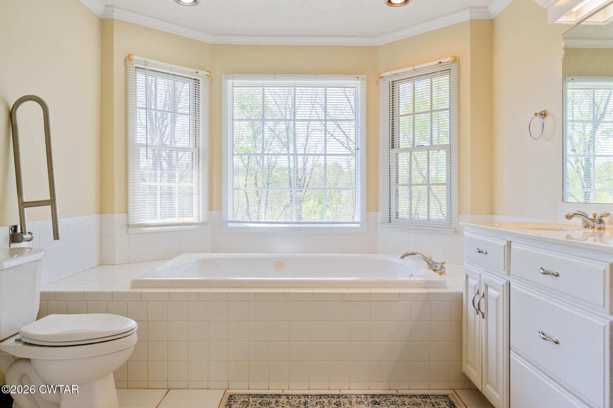 143 Creekside Village Lane