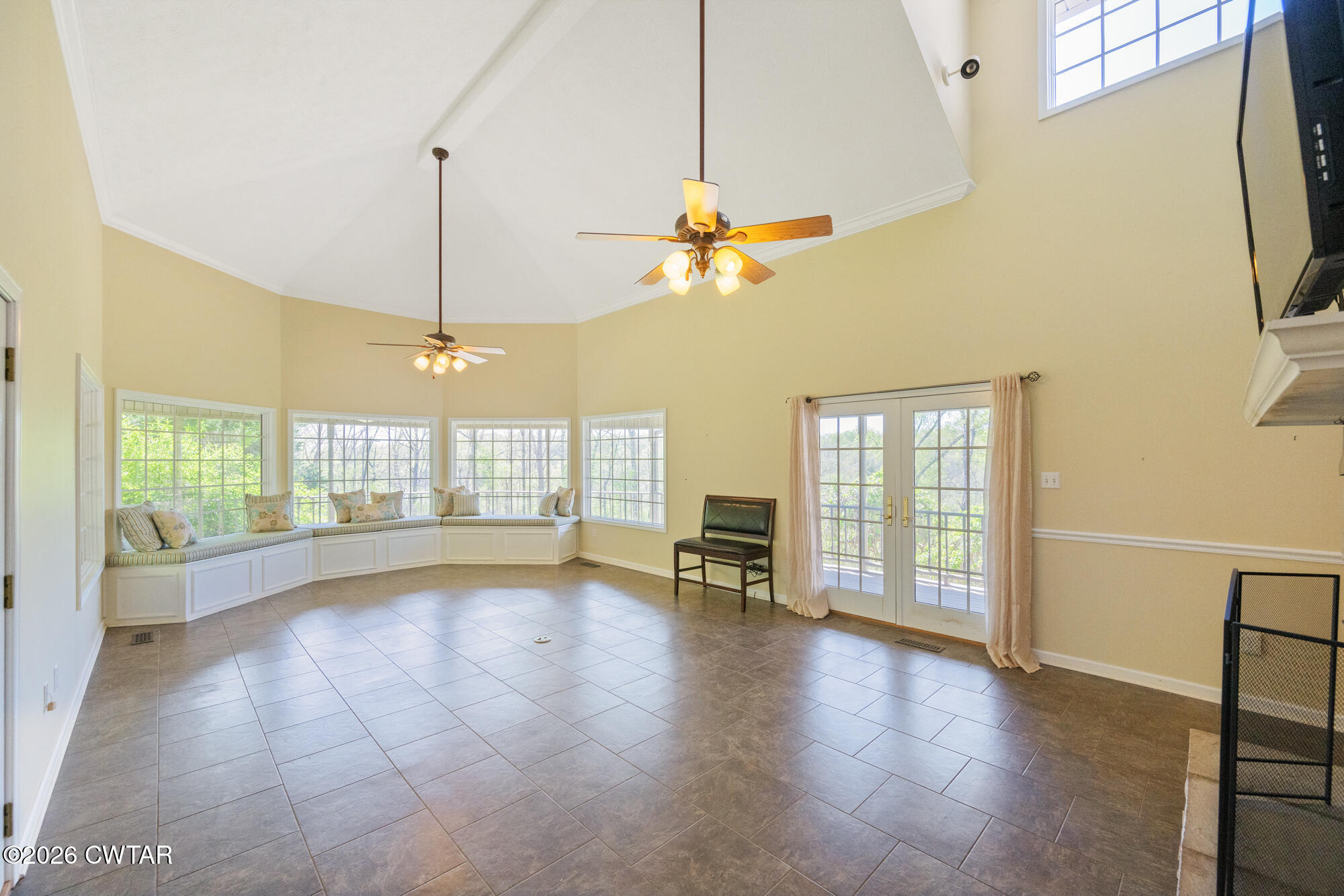 143 Creekside Village Lane