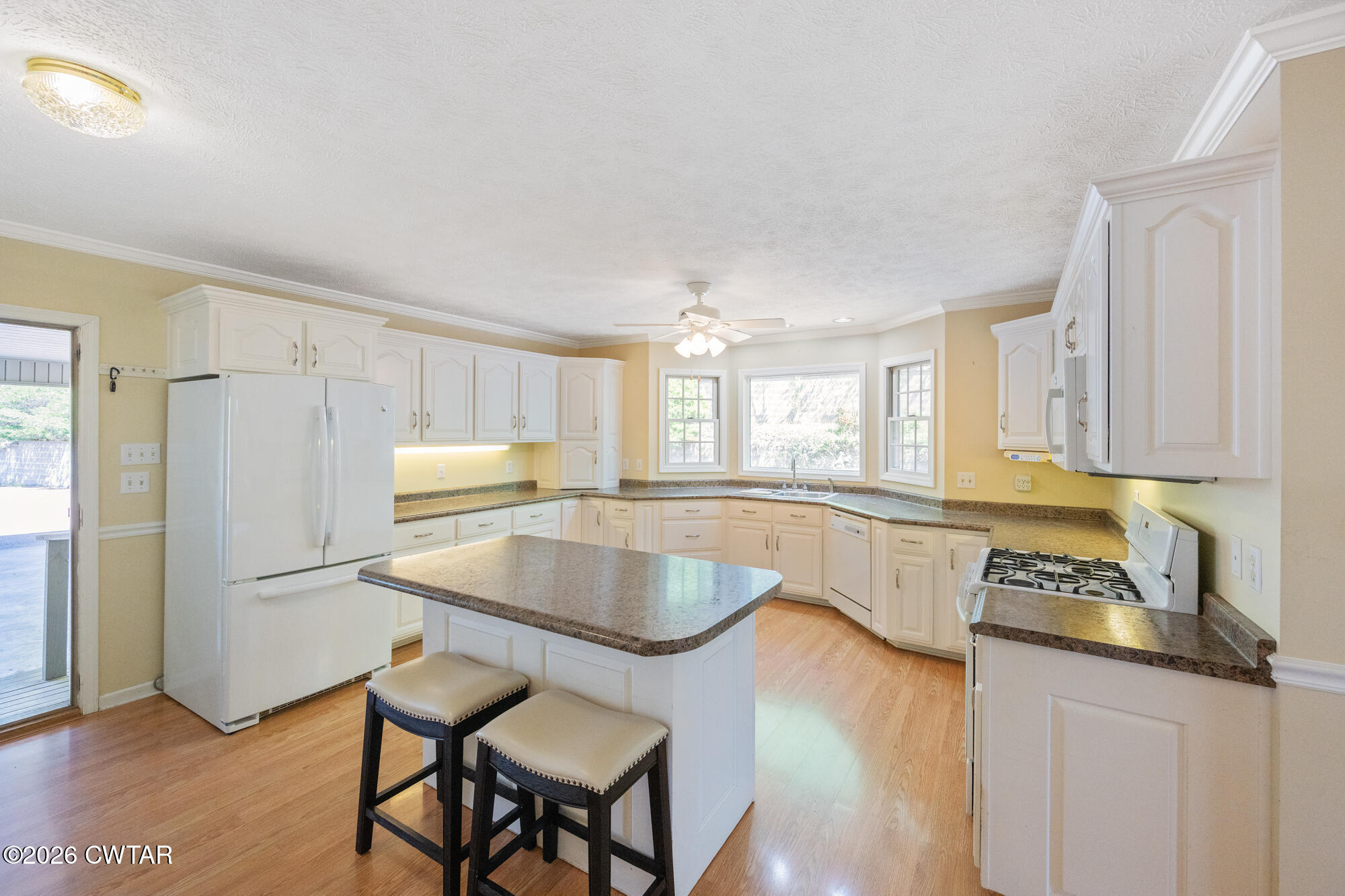 143 Creekside Village Lane