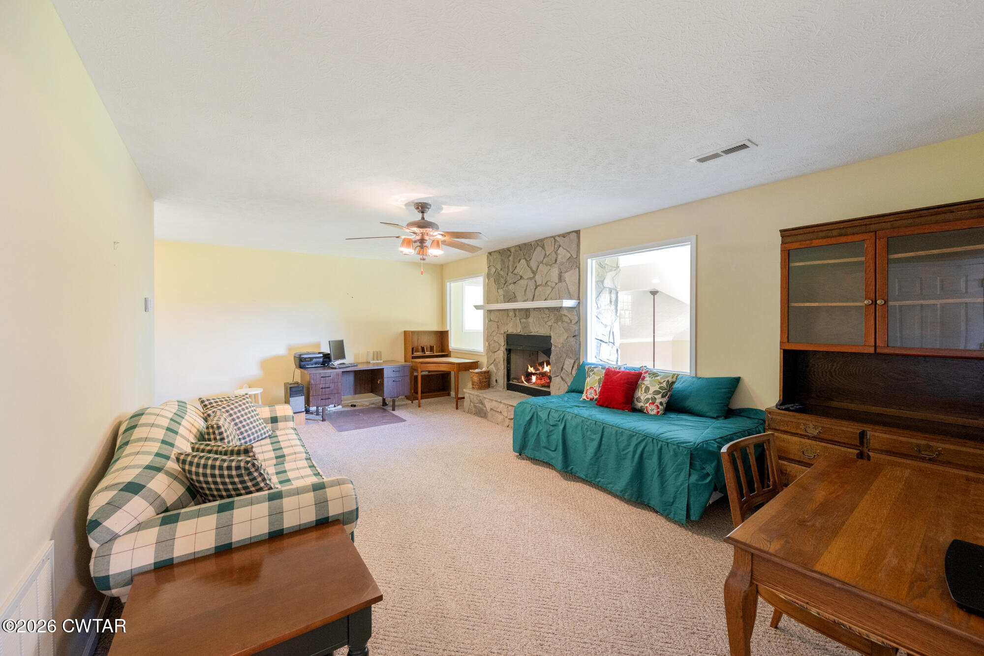 143 Creekside Village Lane