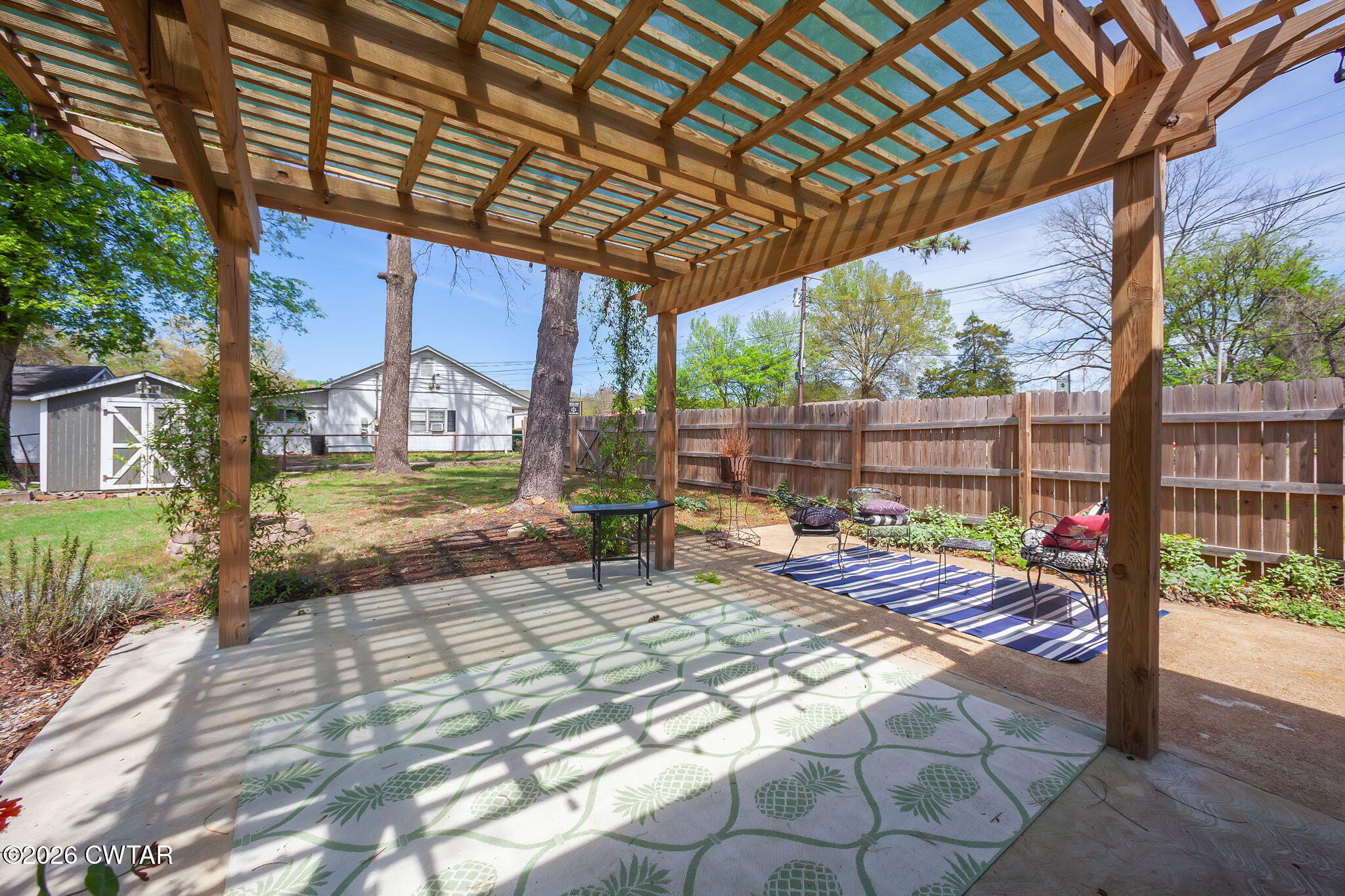 415 W Forest Avenue