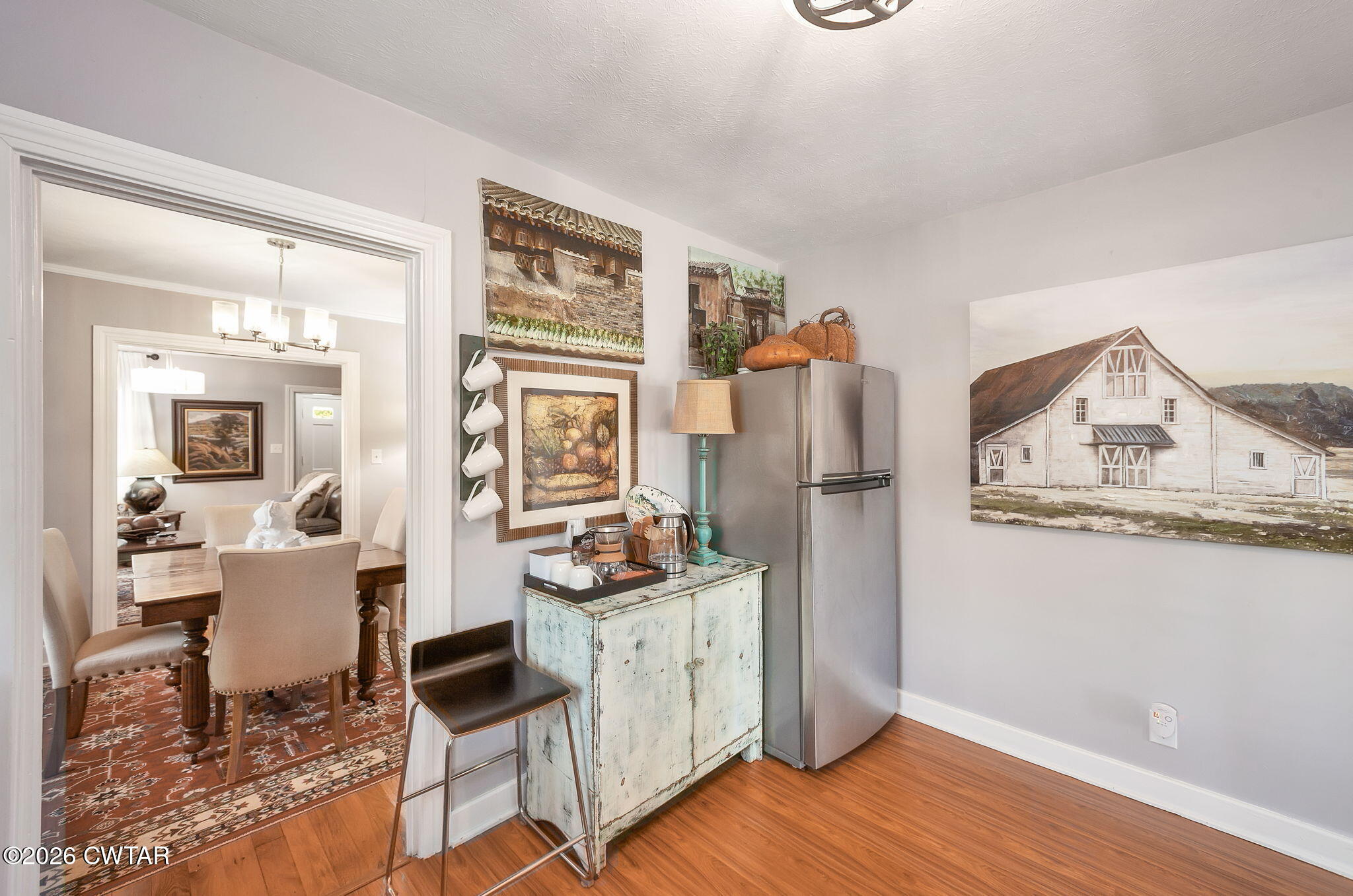 415 W Forest Avenue