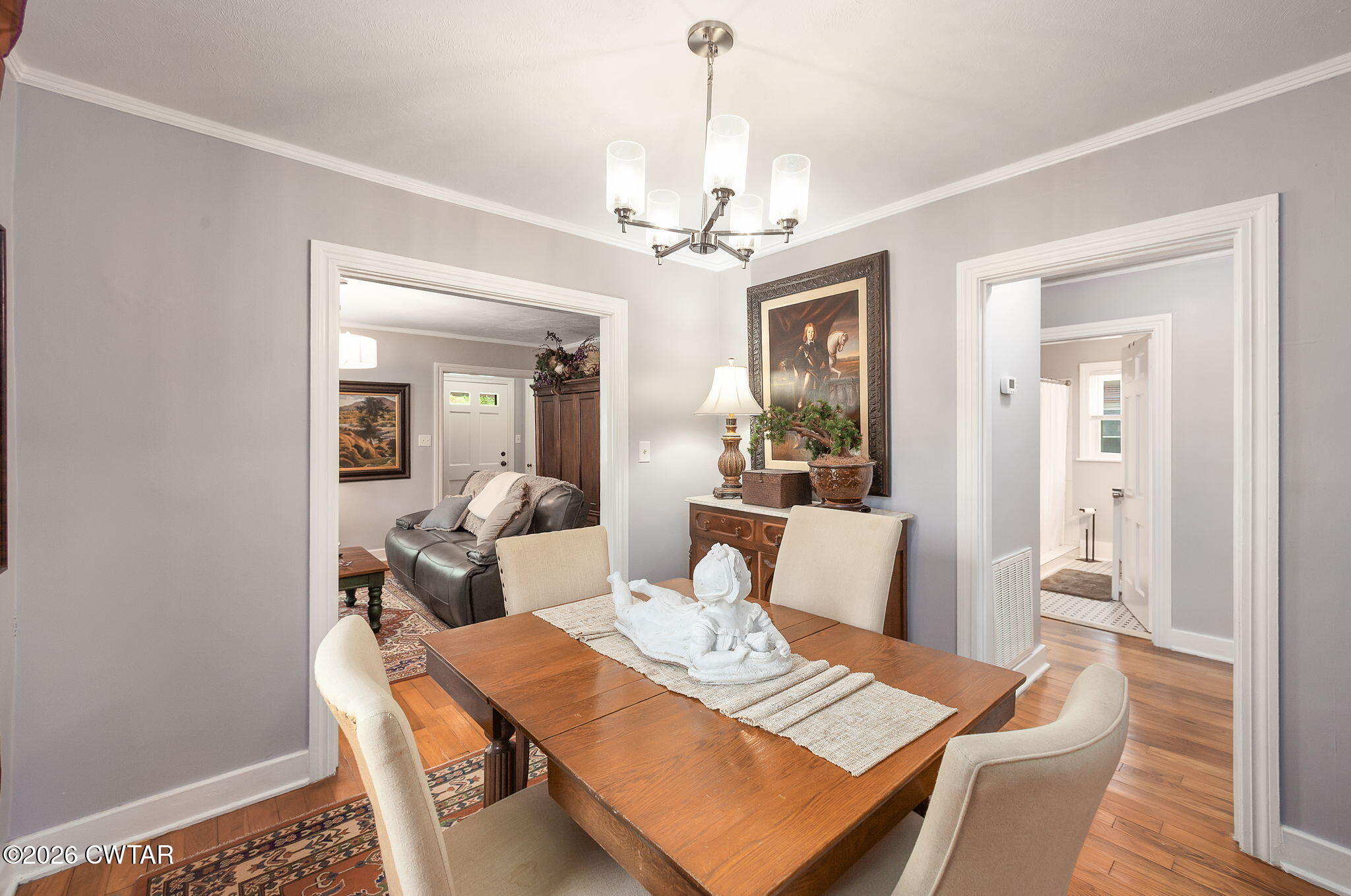 415 W Forest Avenue