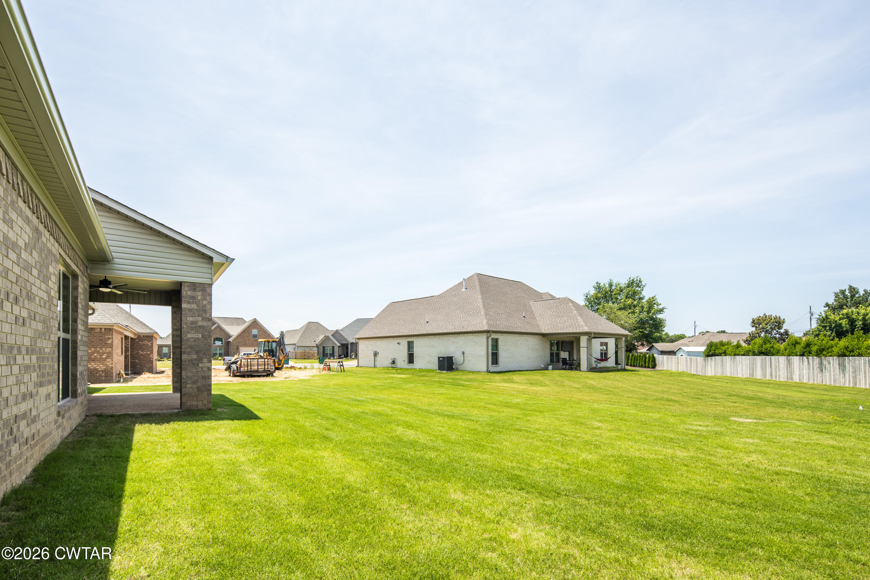 155 Roxbury Drive