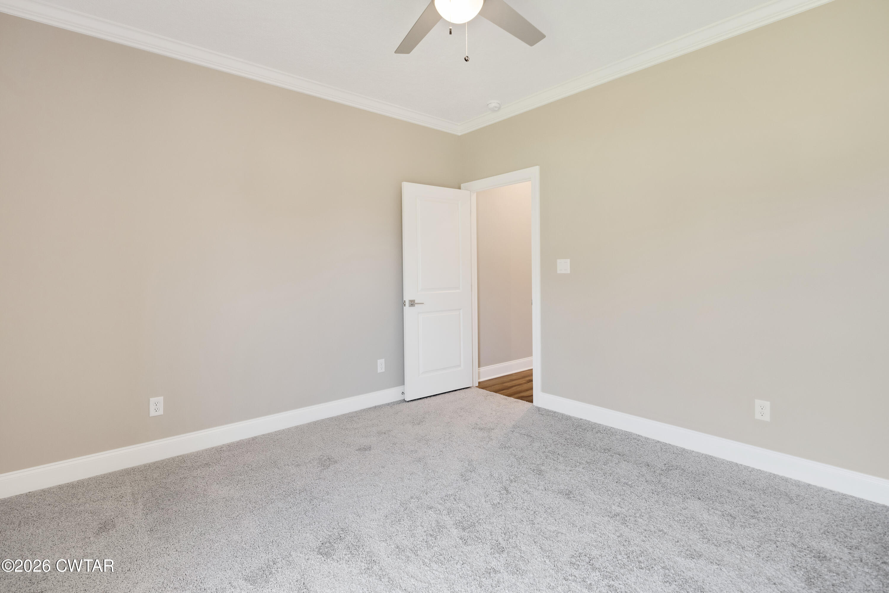 155 Roxbury Drive