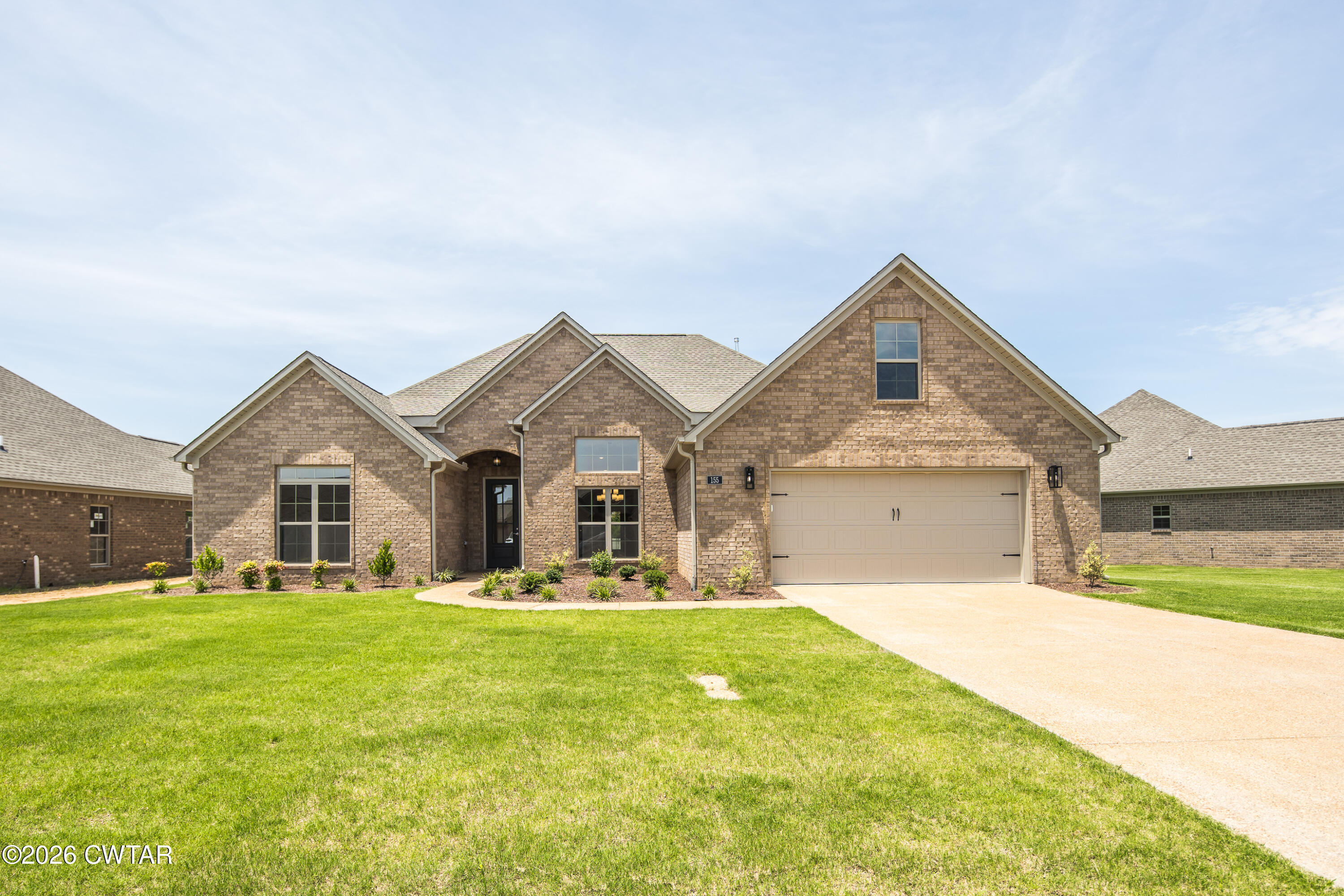 155 Roxbury Drive