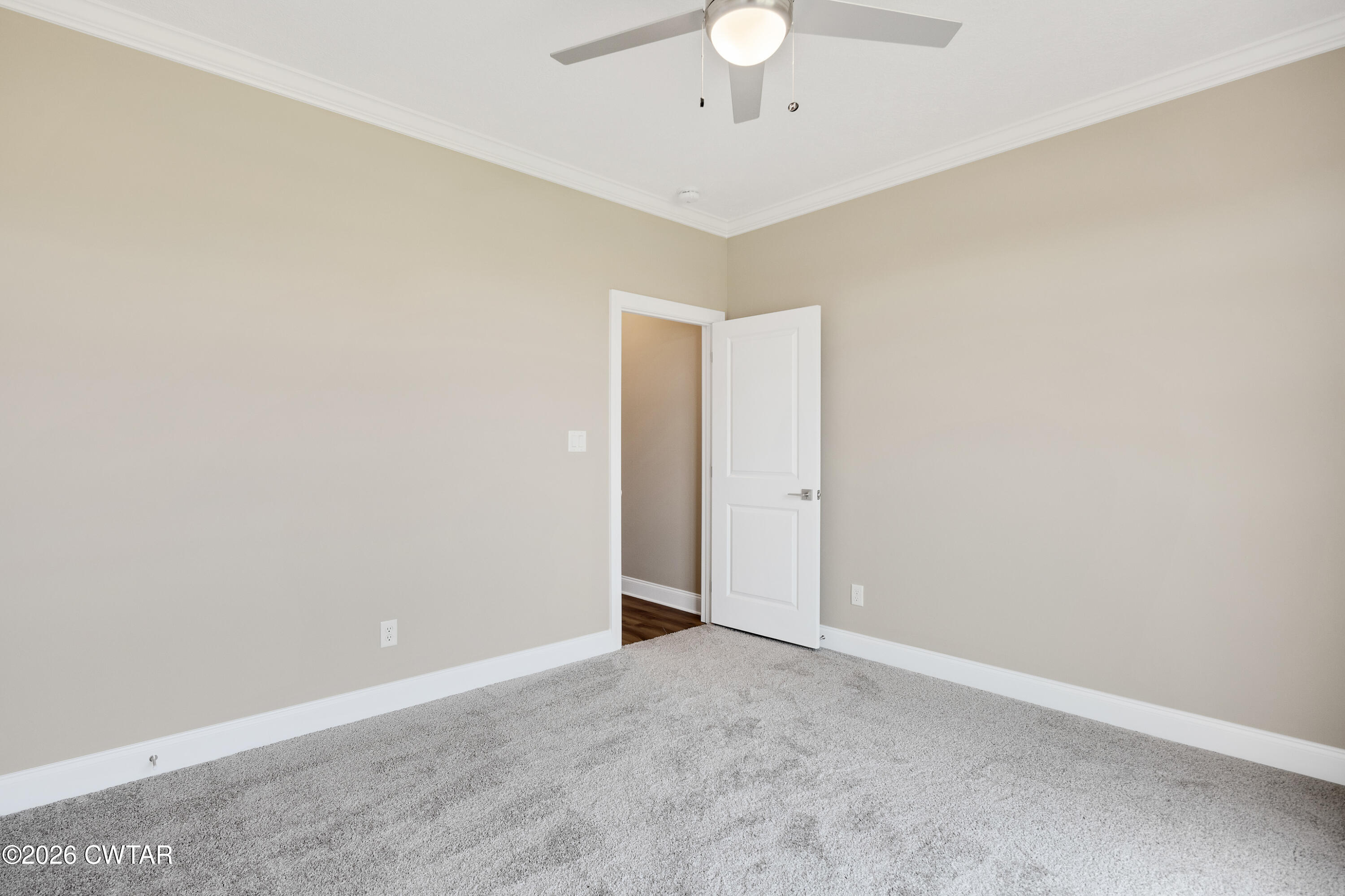 155 Roxbury Drive
