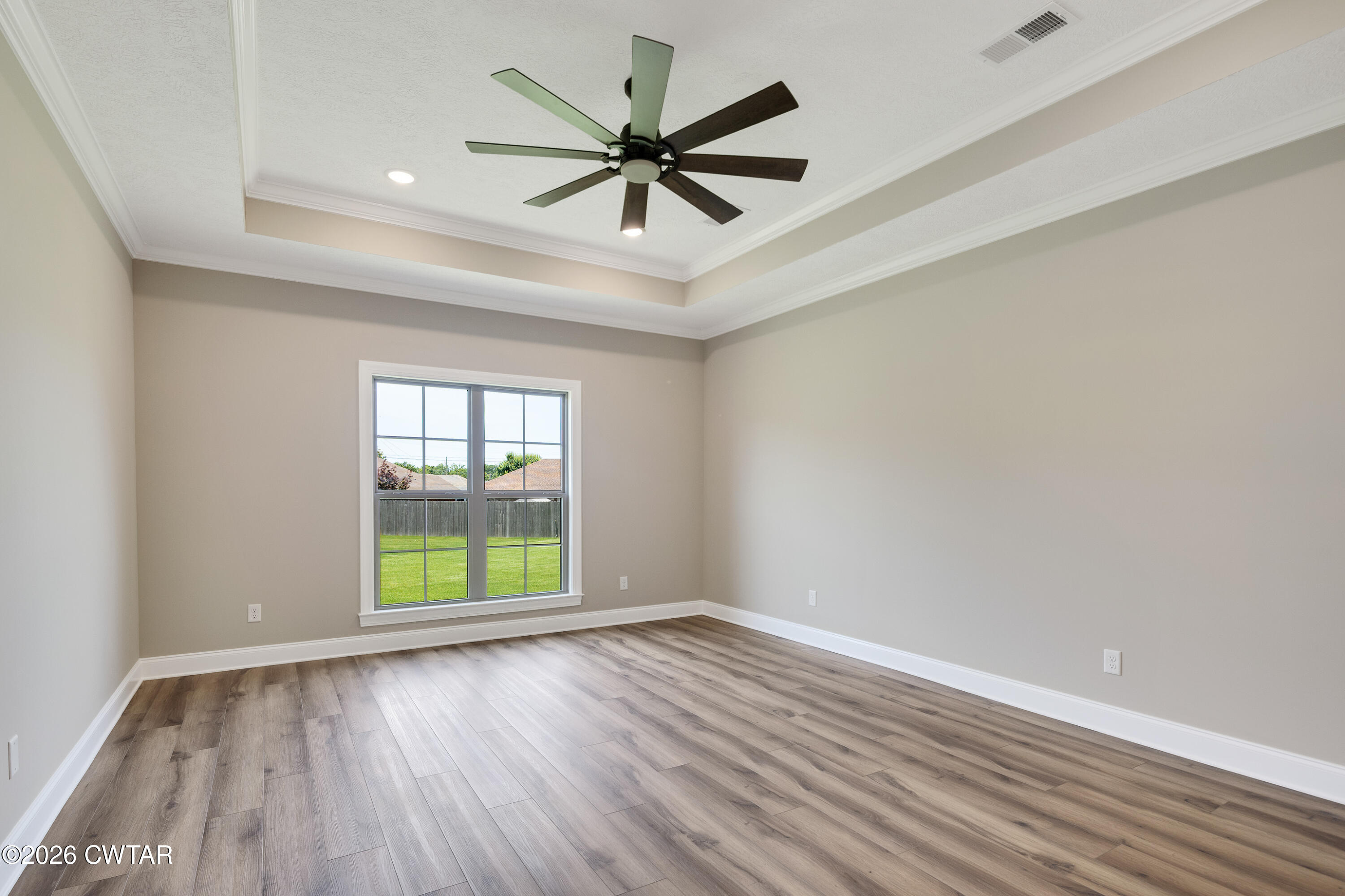 155 Roxbury Drive