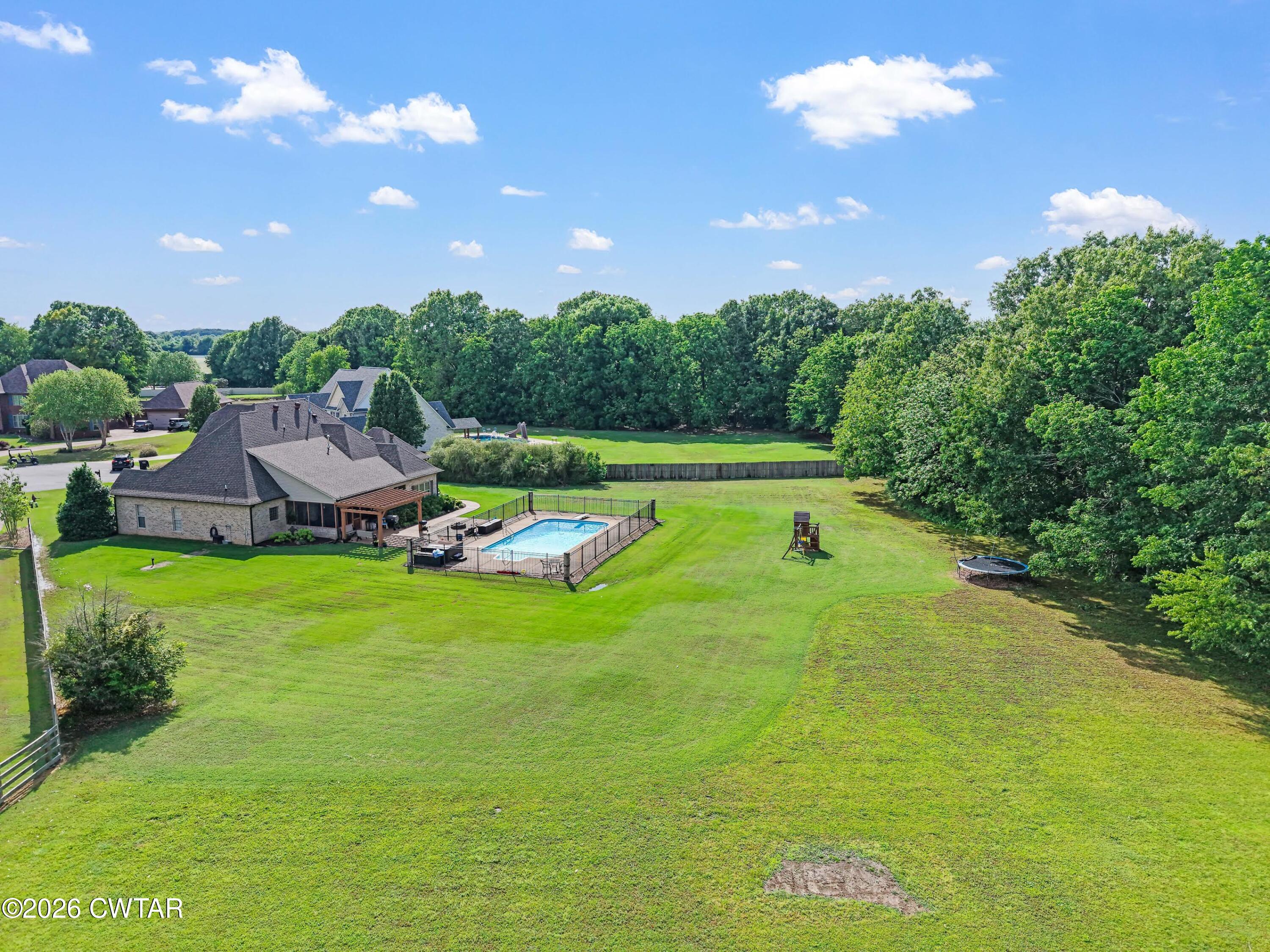 12 Annie Brooke Cove