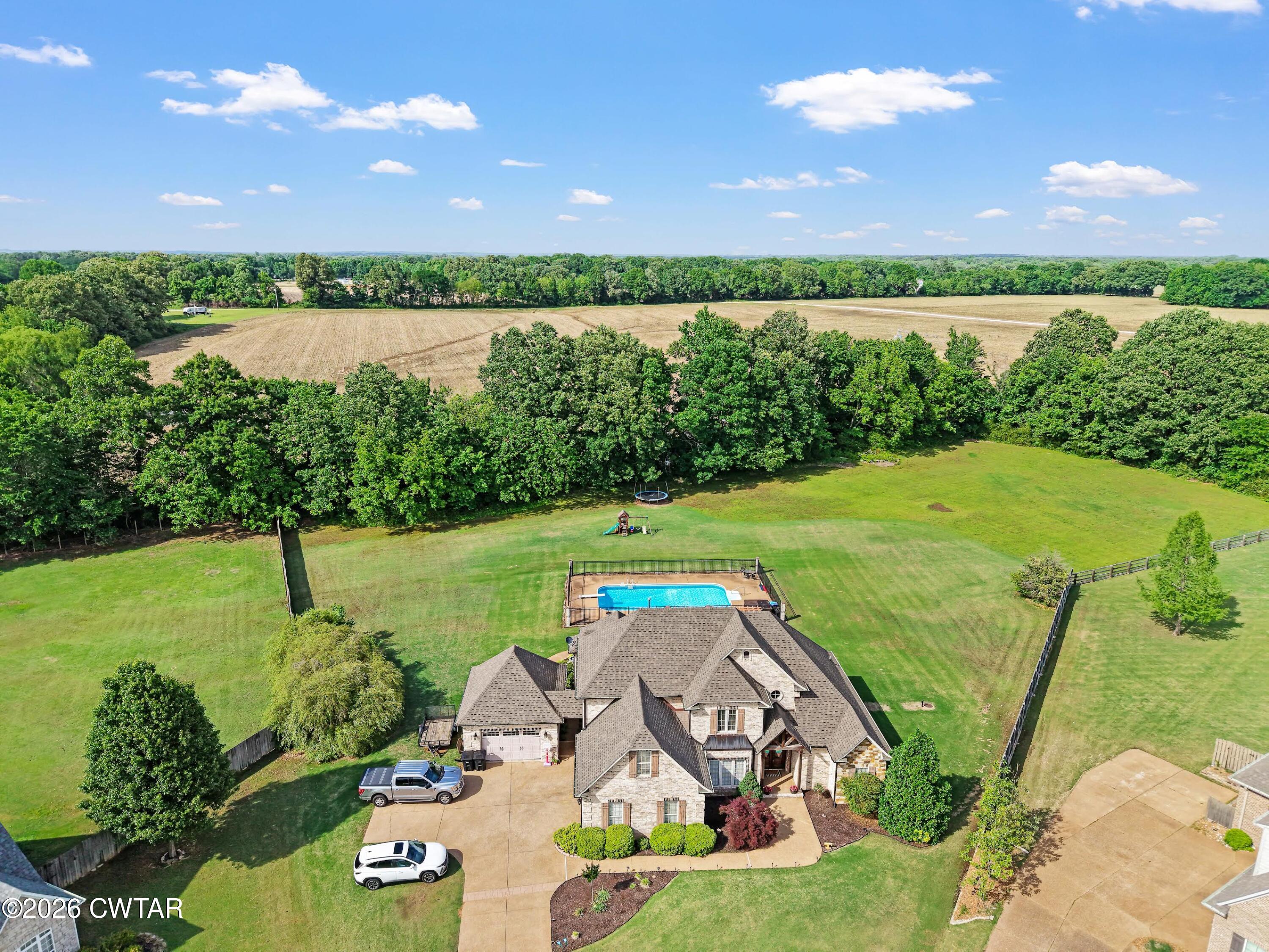 12 Annie Brooke Cove