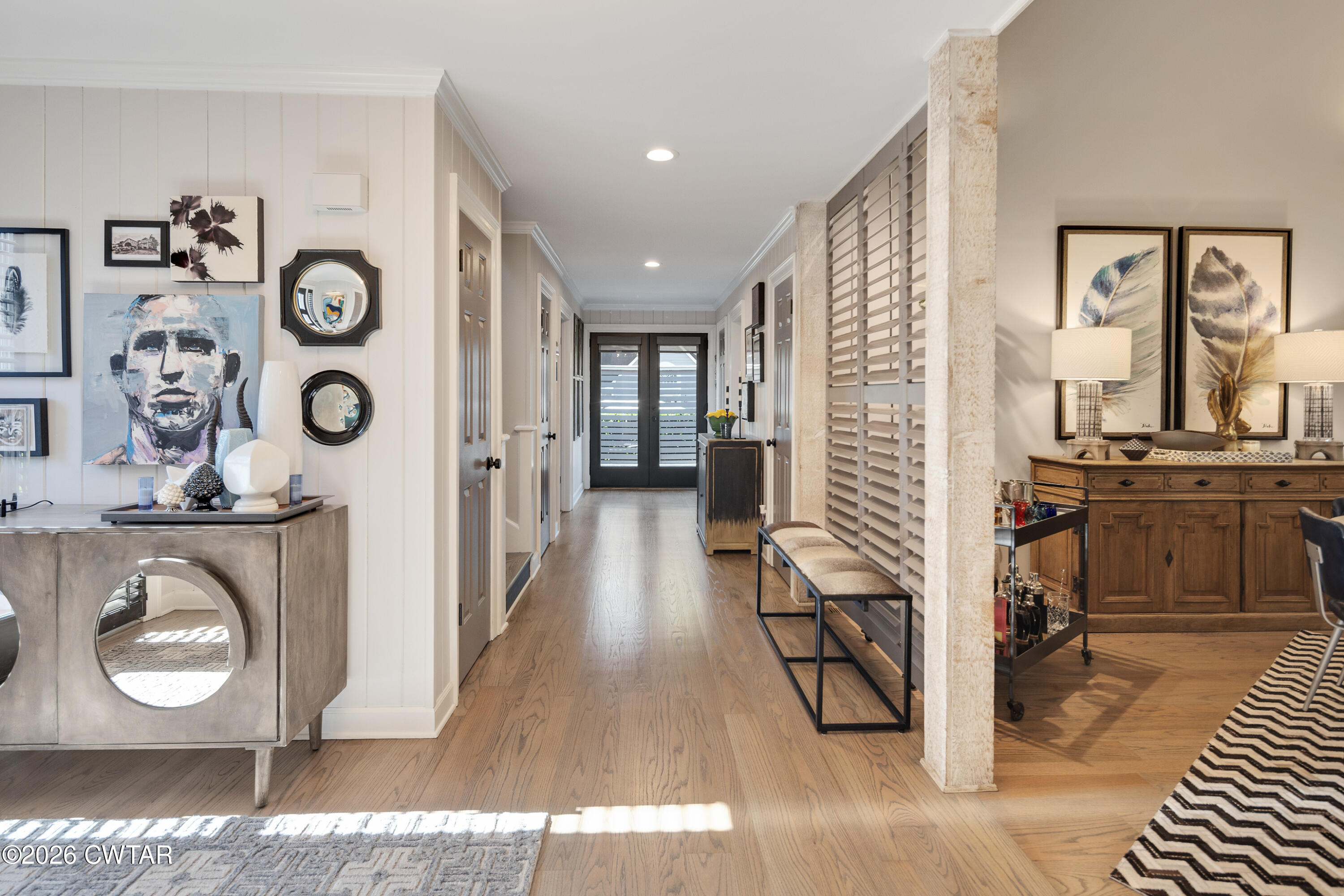 33 Broadmoor