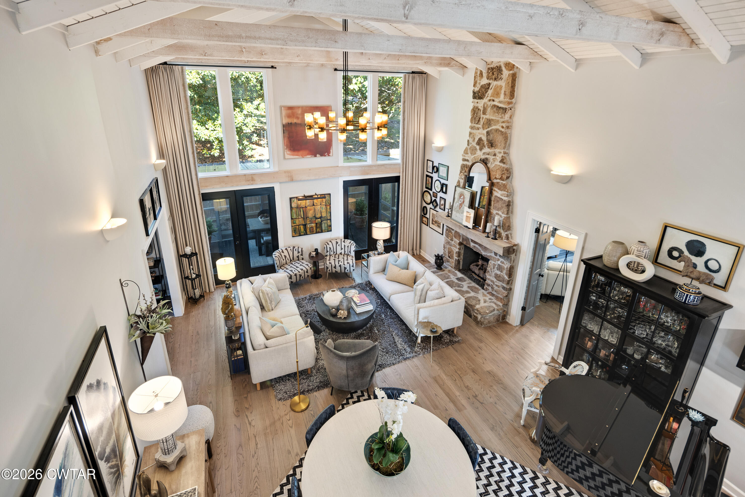 33 Broadmoor