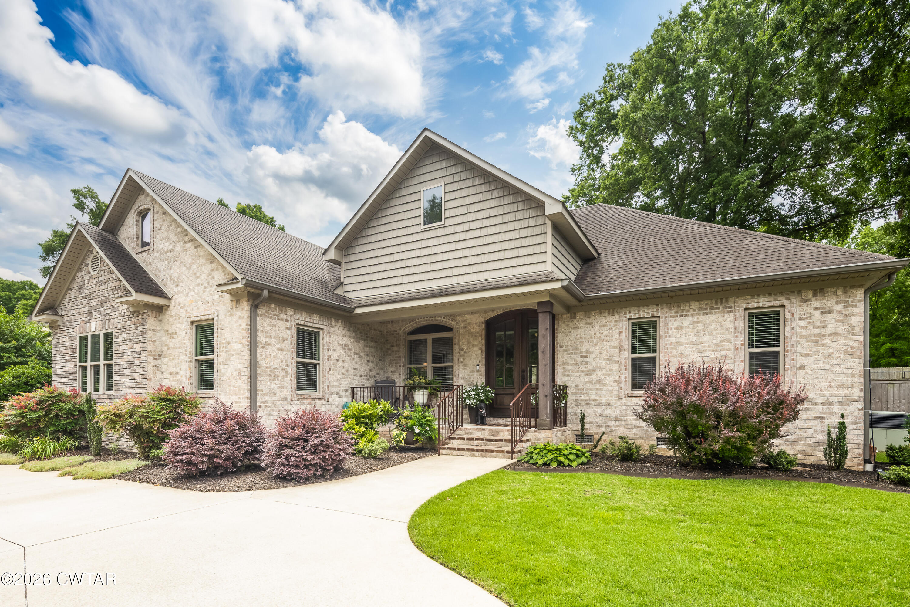 32 Sunhaven Drive