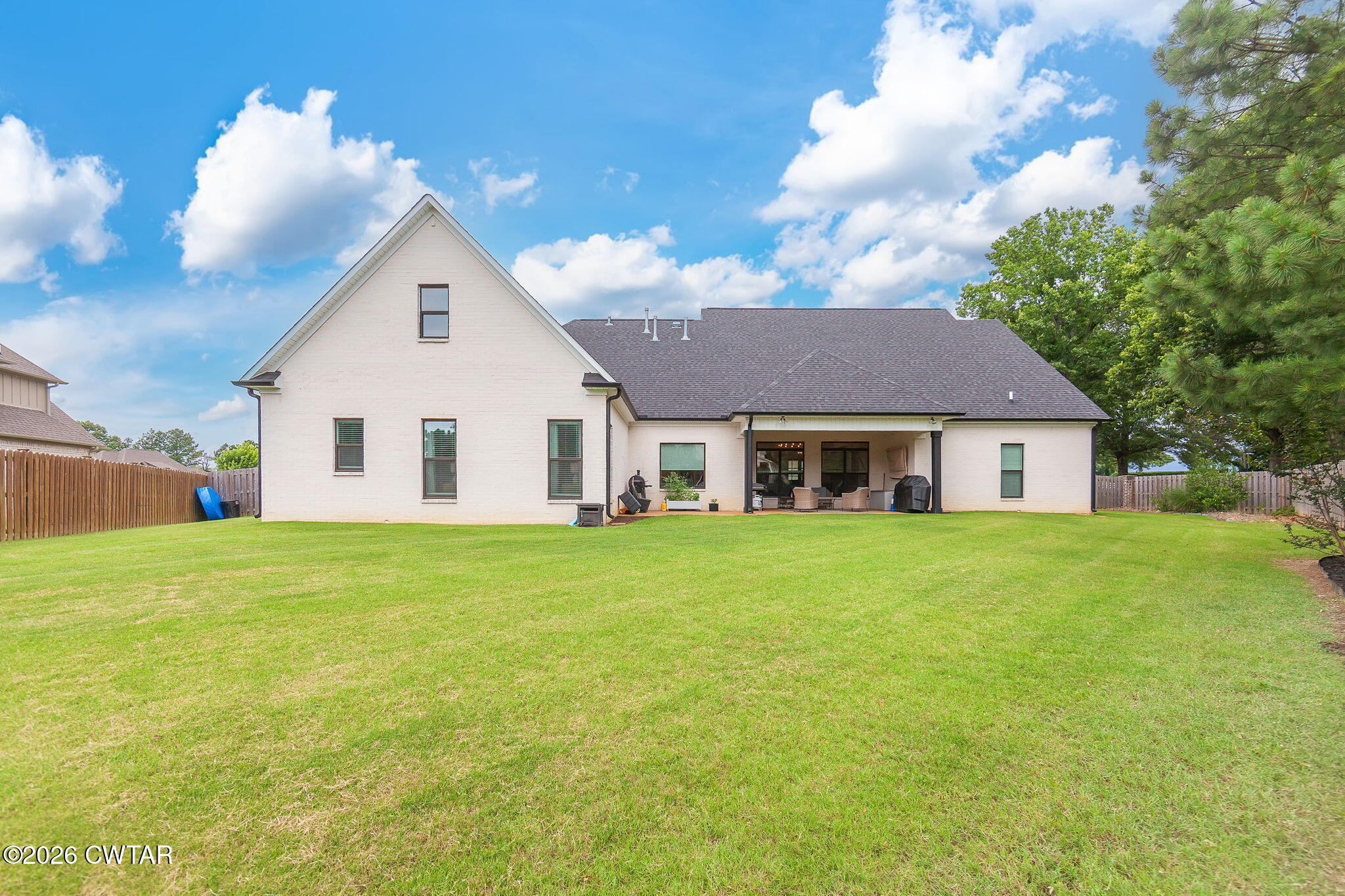 8 Larkson Lane