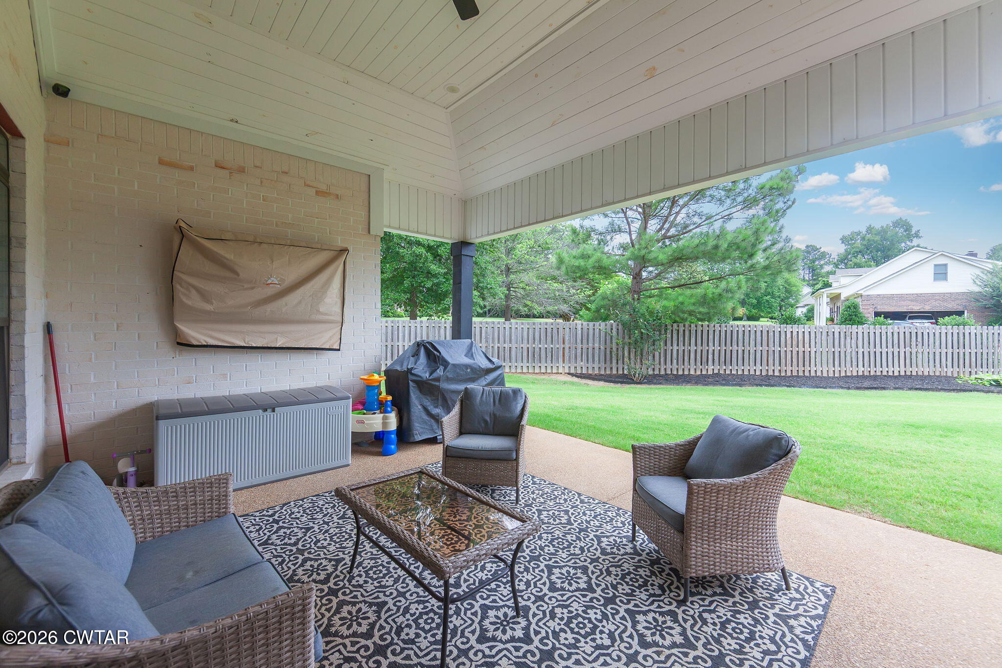 8 Larkson Lane
