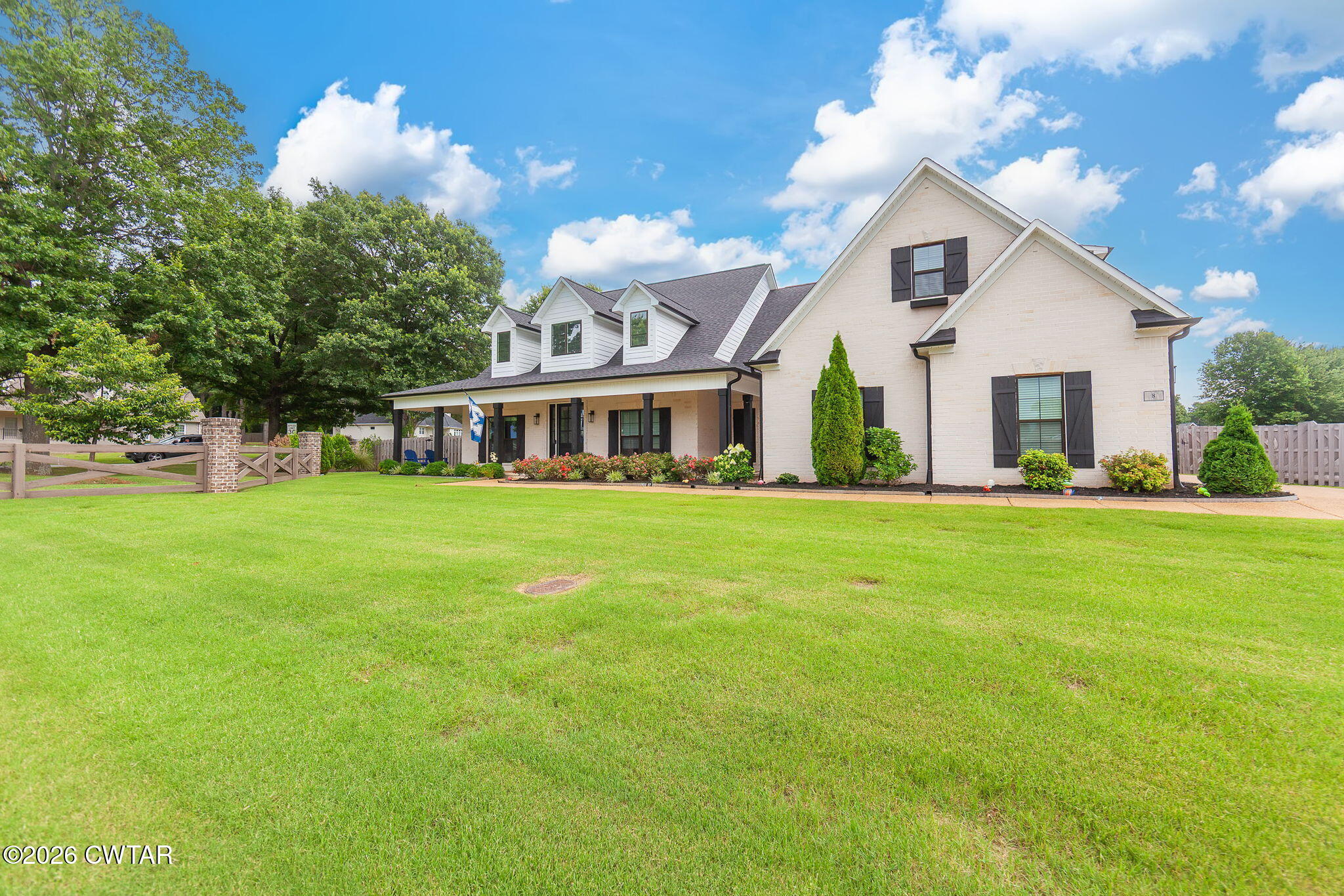 8 Larkson Lane
