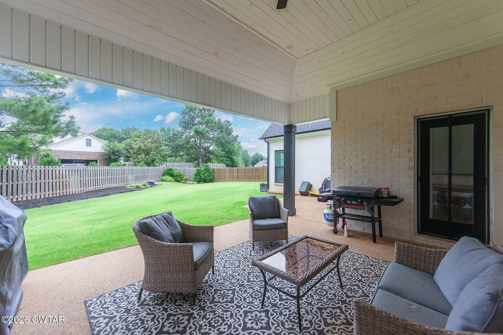8 Larkson Lane