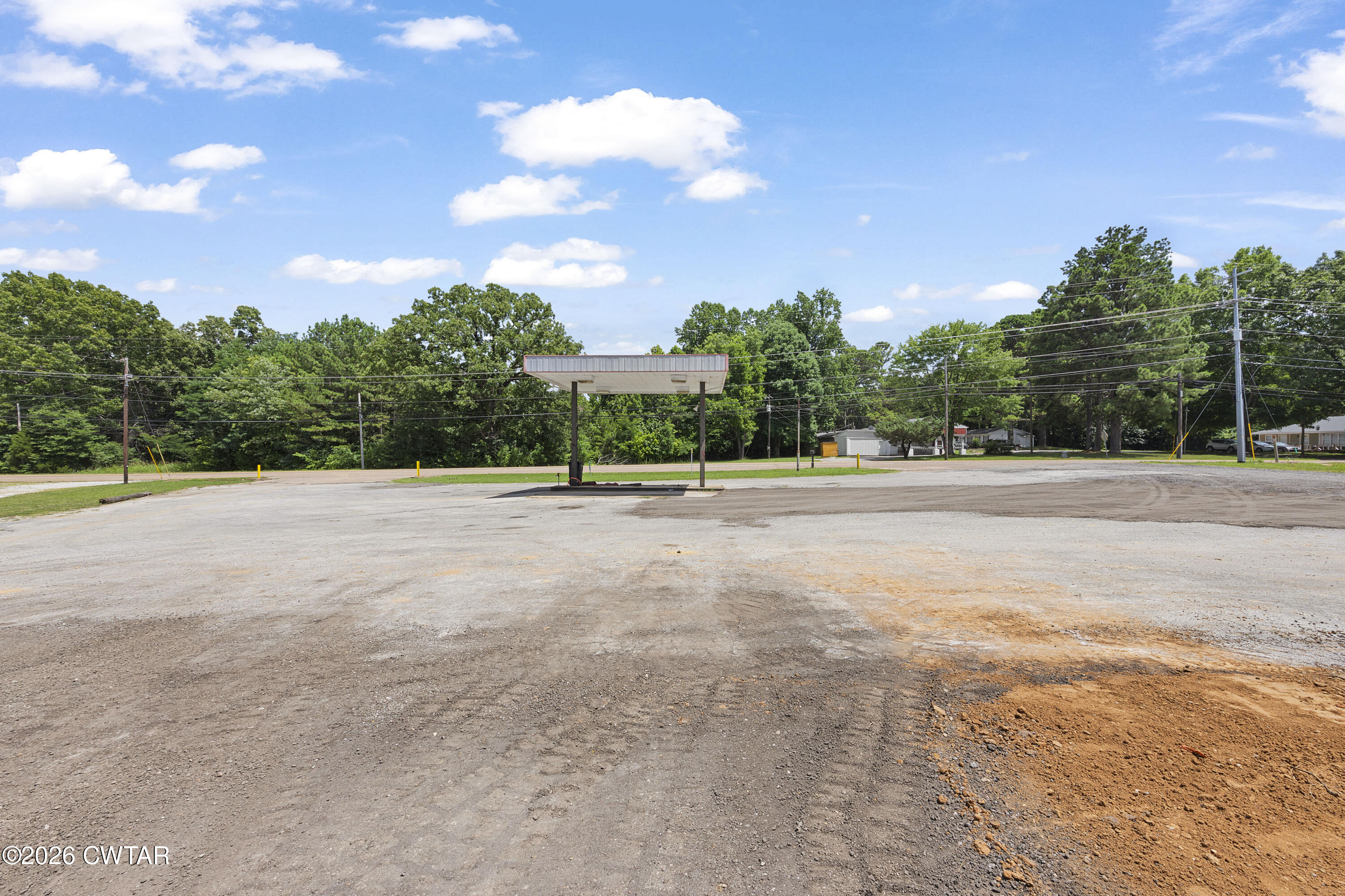 1569 Highway 70 E
