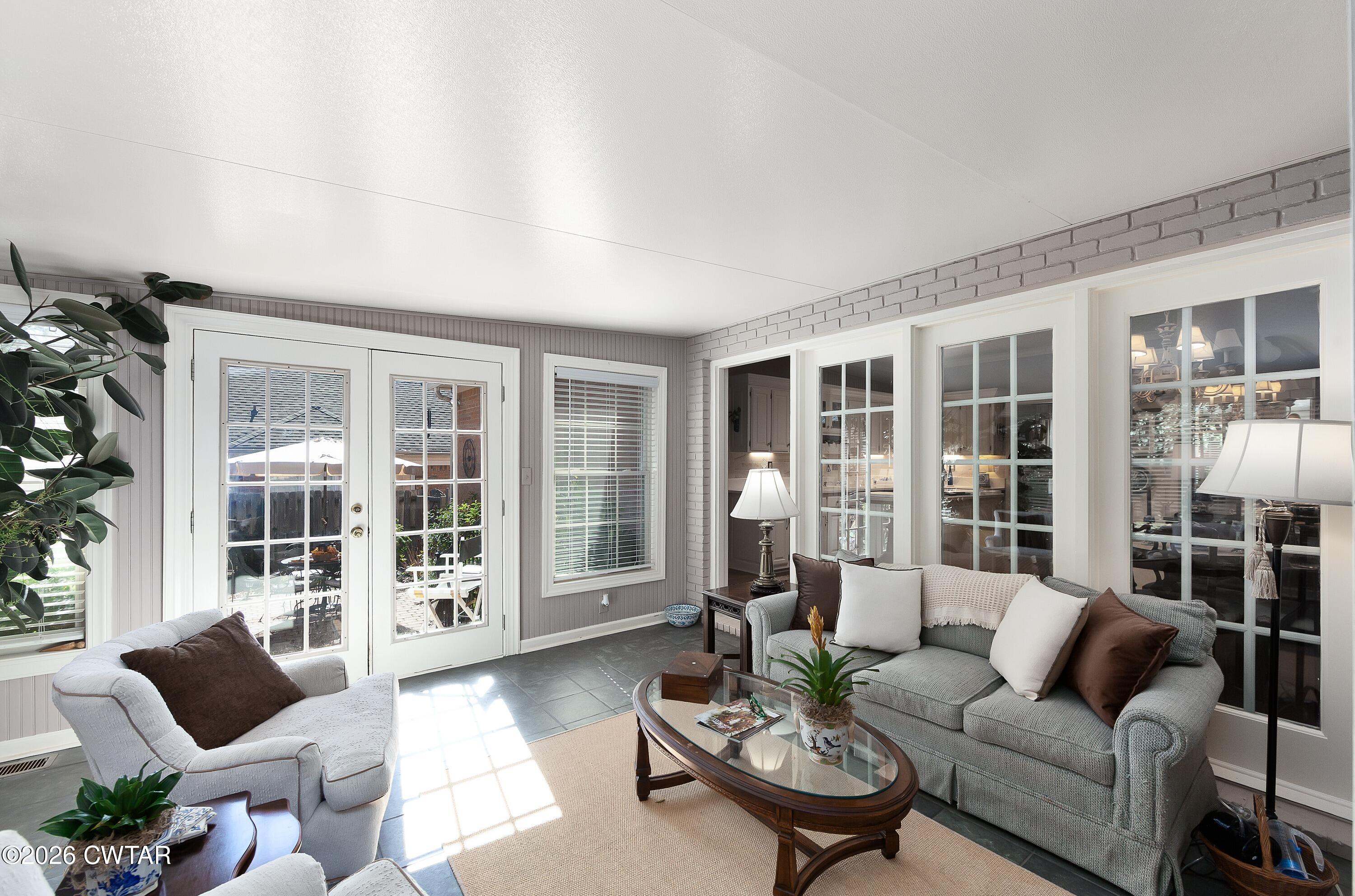 6 Highland Ridge Cove
