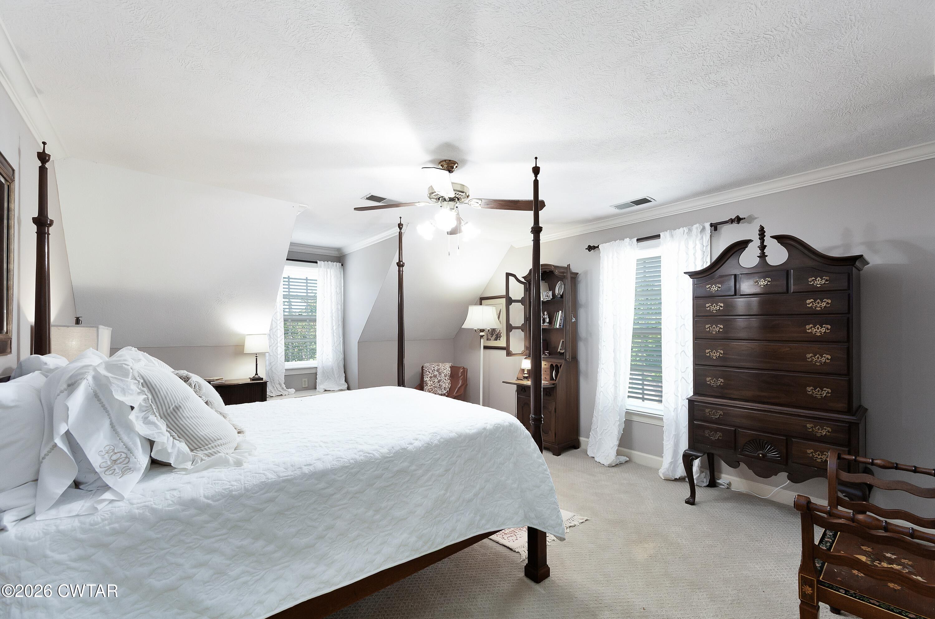 6 Highland Ridge Cove