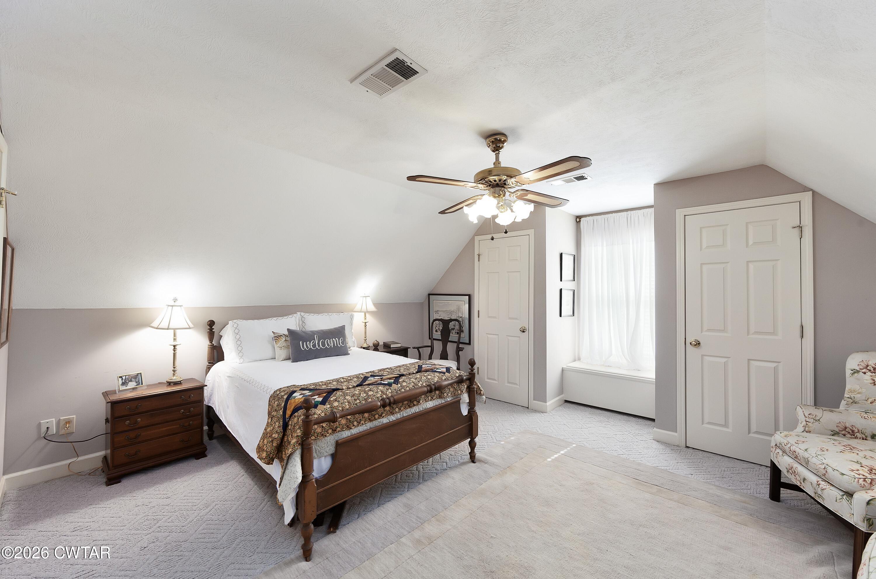 6 Highland Ridge Cove