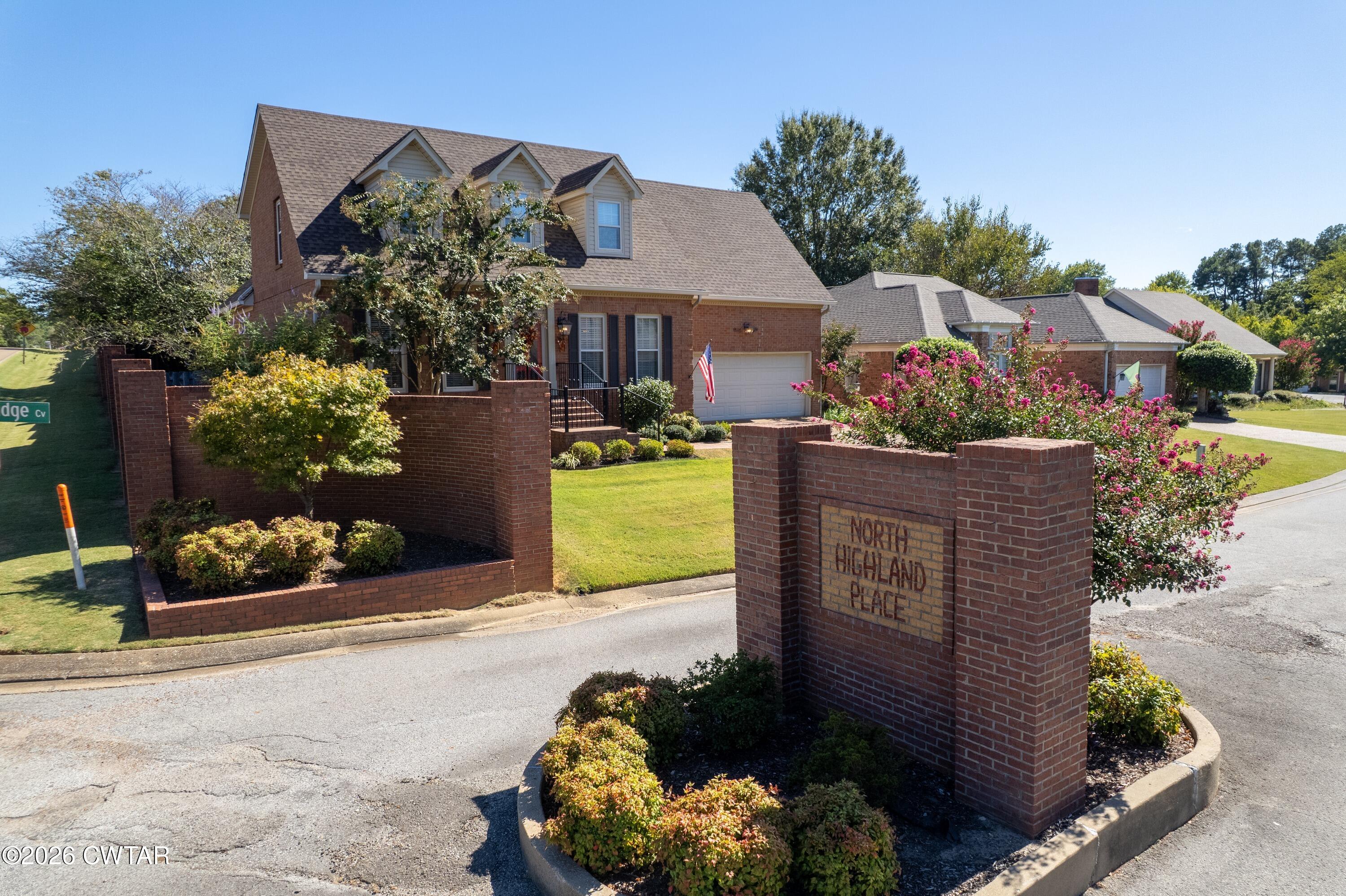6 Highland Ridge Cove