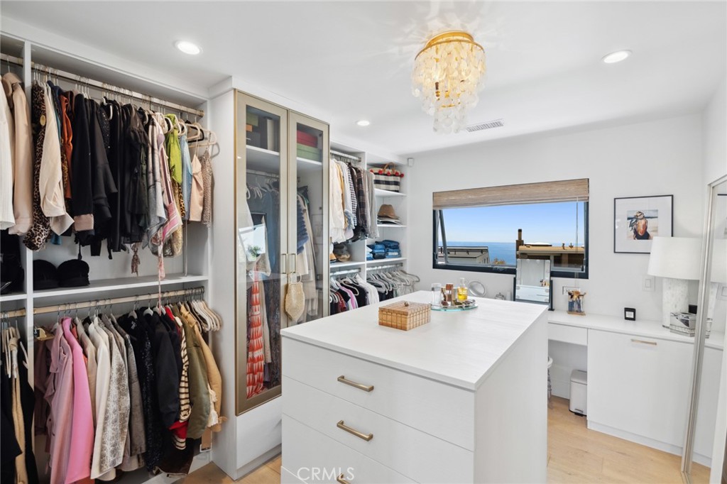 Laguna Village - Alta Vista