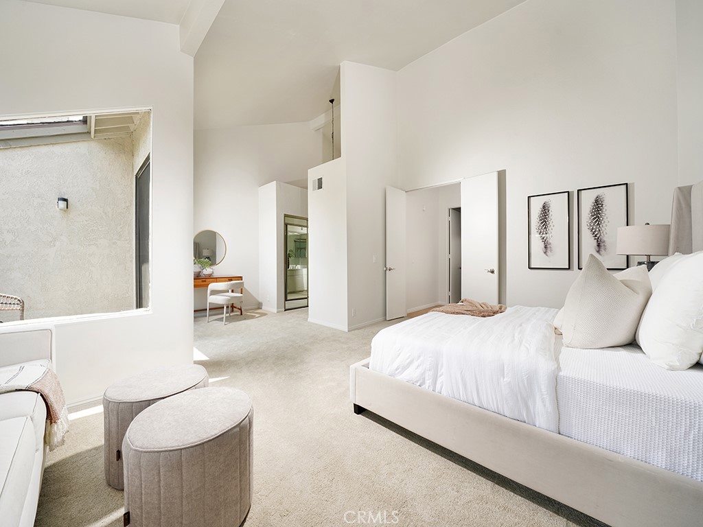 2220 E Chapman Avenue 53