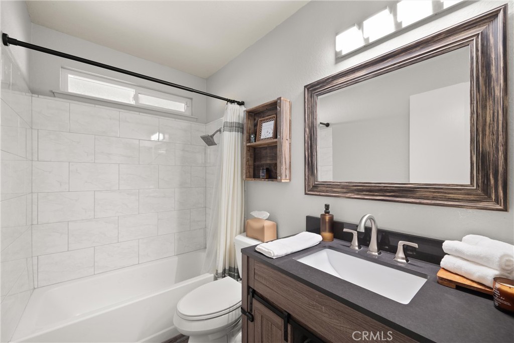 6855 Shadow Ridge Place