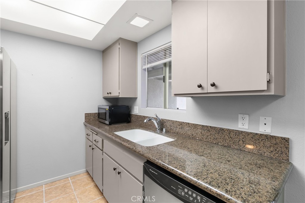 9876 Highland Avenue B