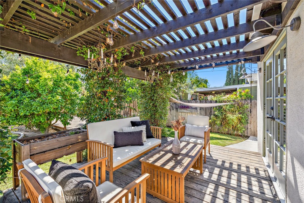 630 W Wilshire Avenue