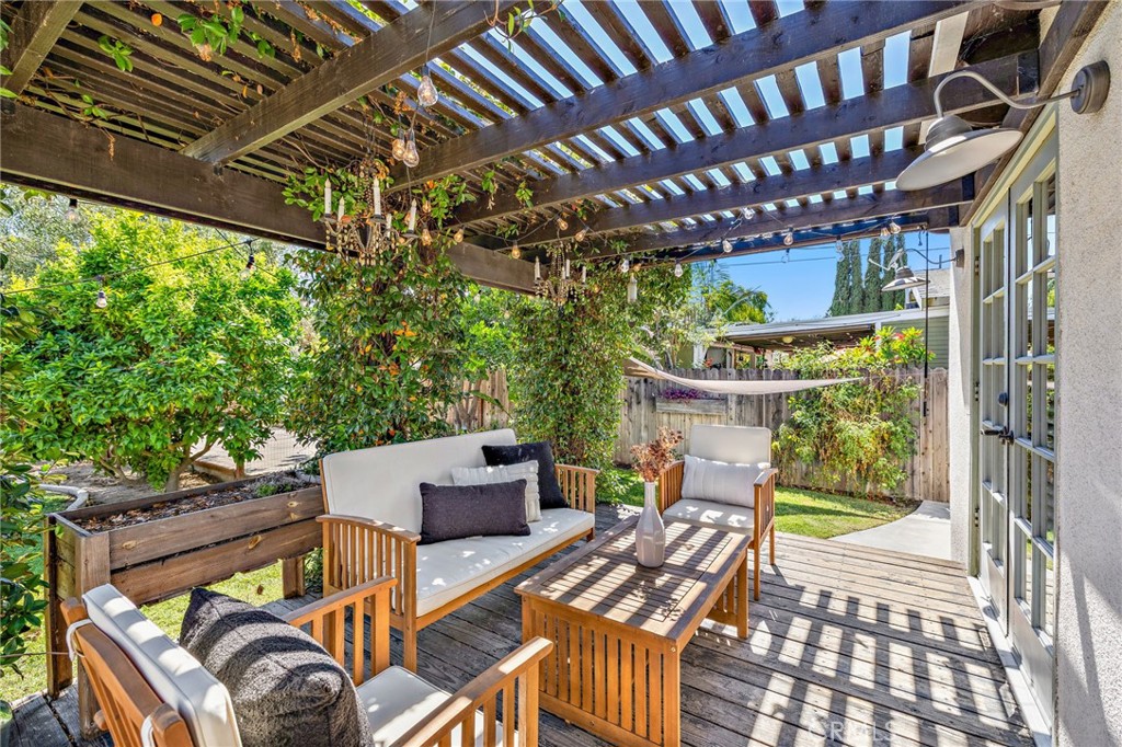 630 W Wilshire Avenue