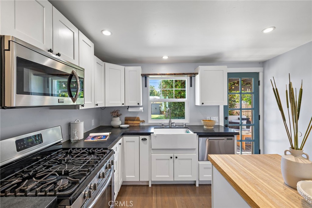 630 W Wilshire Avenue