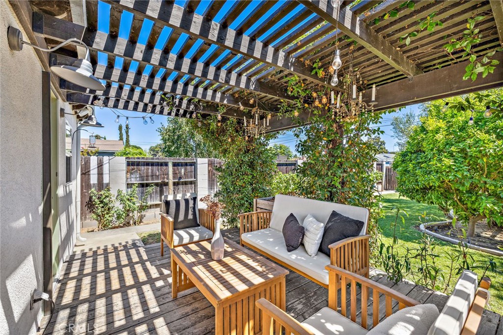 630 W Wilshire Avenue