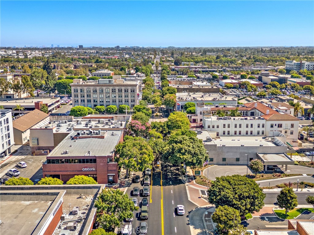 630 W Wilshire Avenue