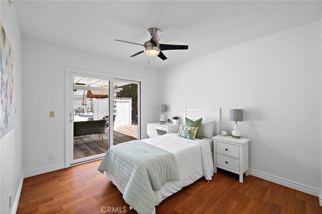 4364 Sunny