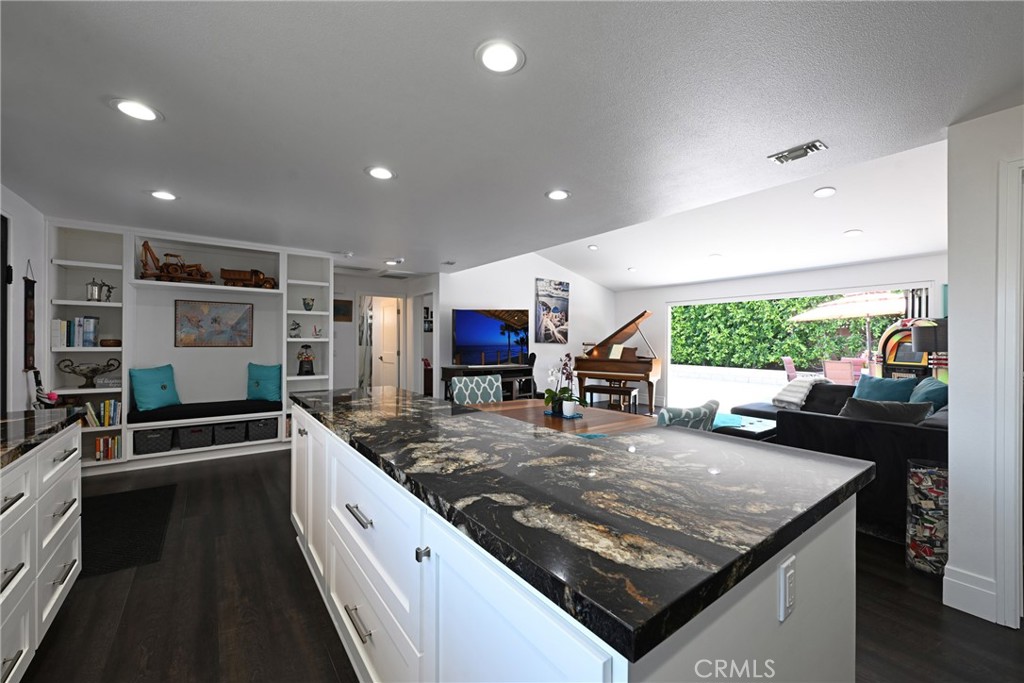 5784 Los Molinos Drive