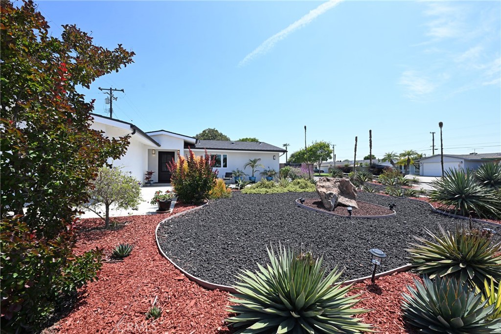 5784 Los Molinos Drive