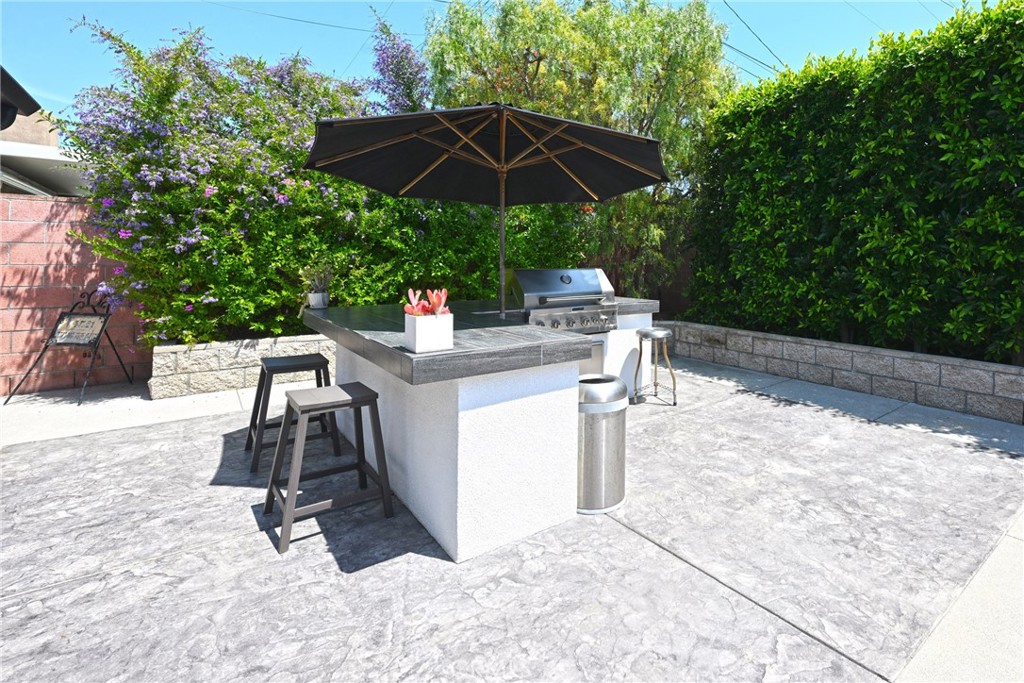 5784 Los Molinos Drive