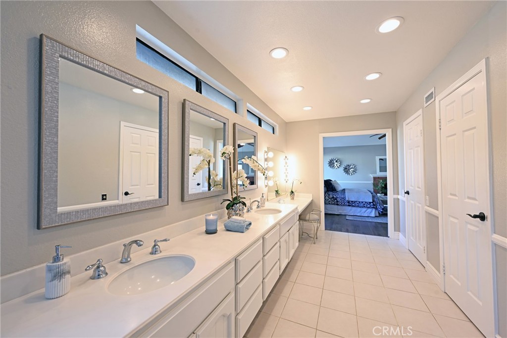 4334 Mahogany Circle