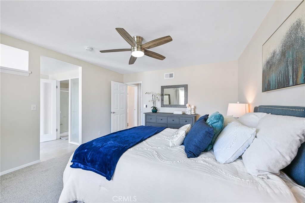 5642 Casa Loma Avenue