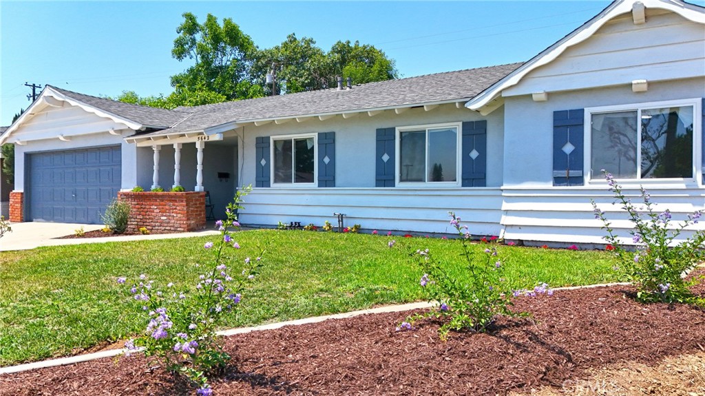 5642 Casa Loma Avenue