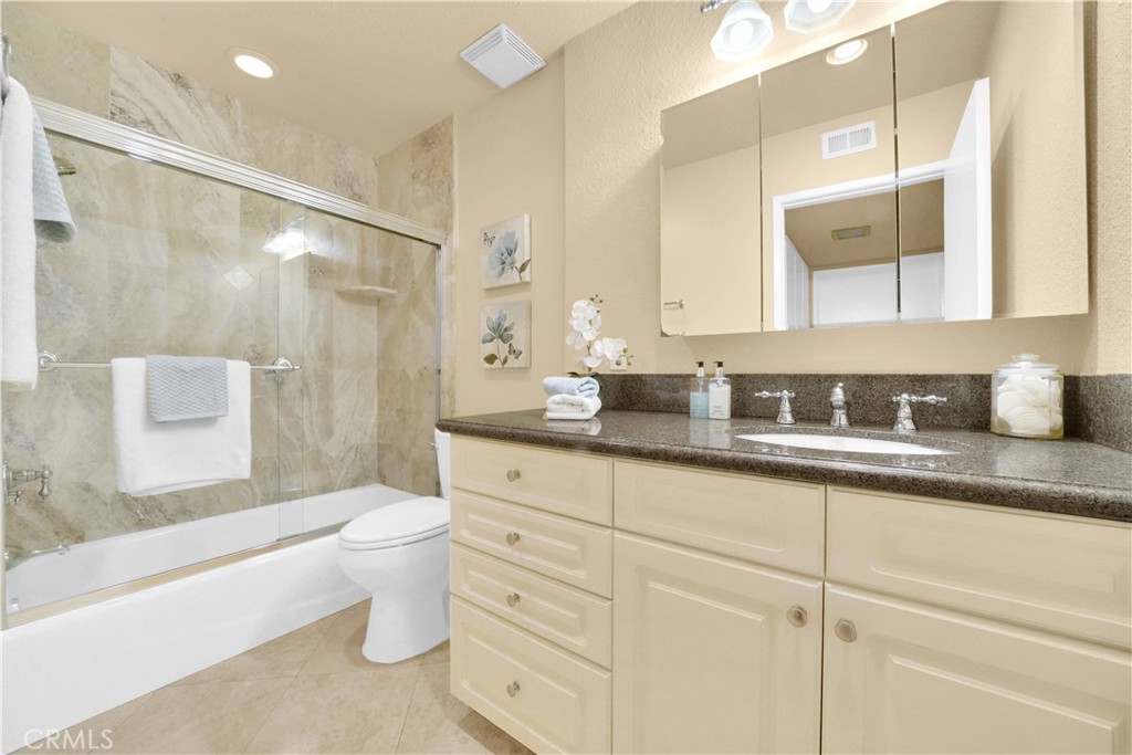 17517 Cerro Vista Drive